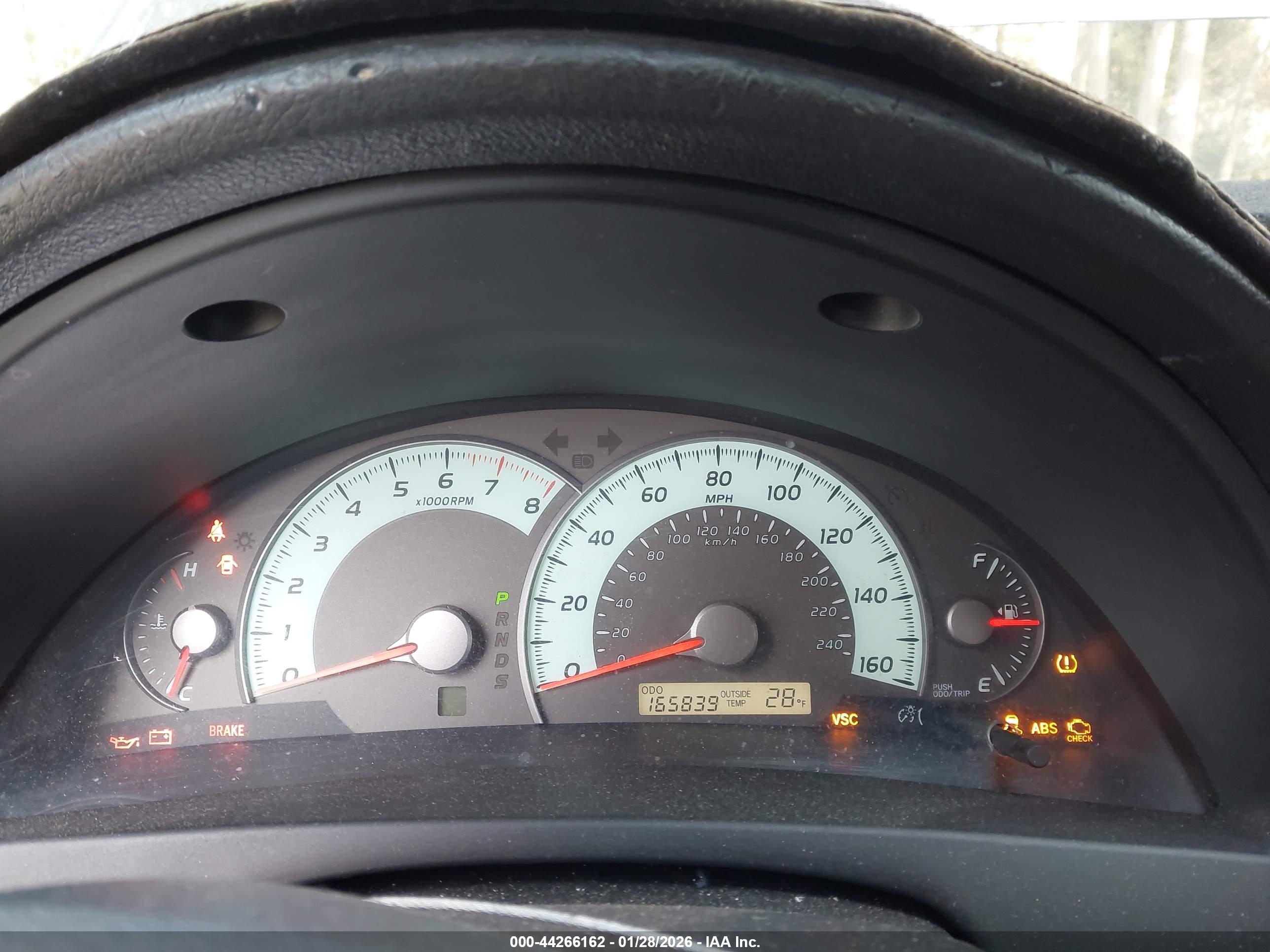 TOYOTA CAMRY image 7