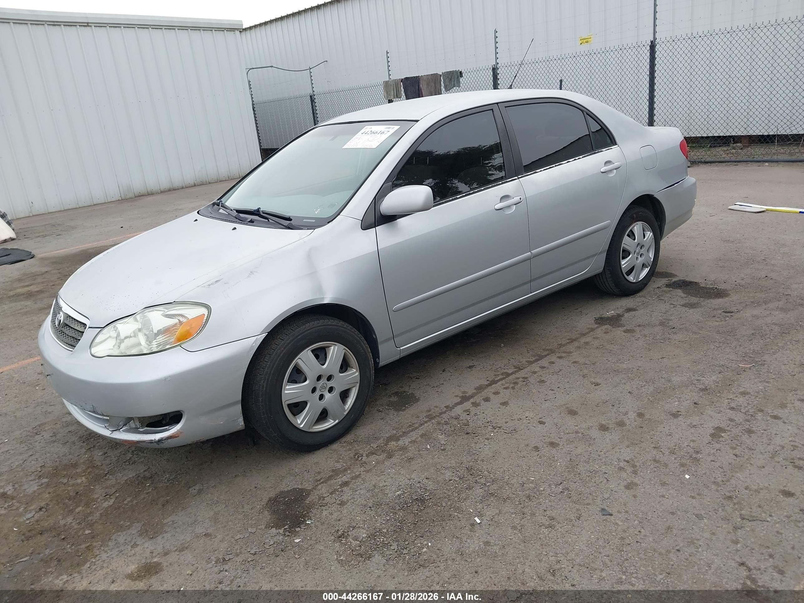 TOYOTA COROLLA image 2
