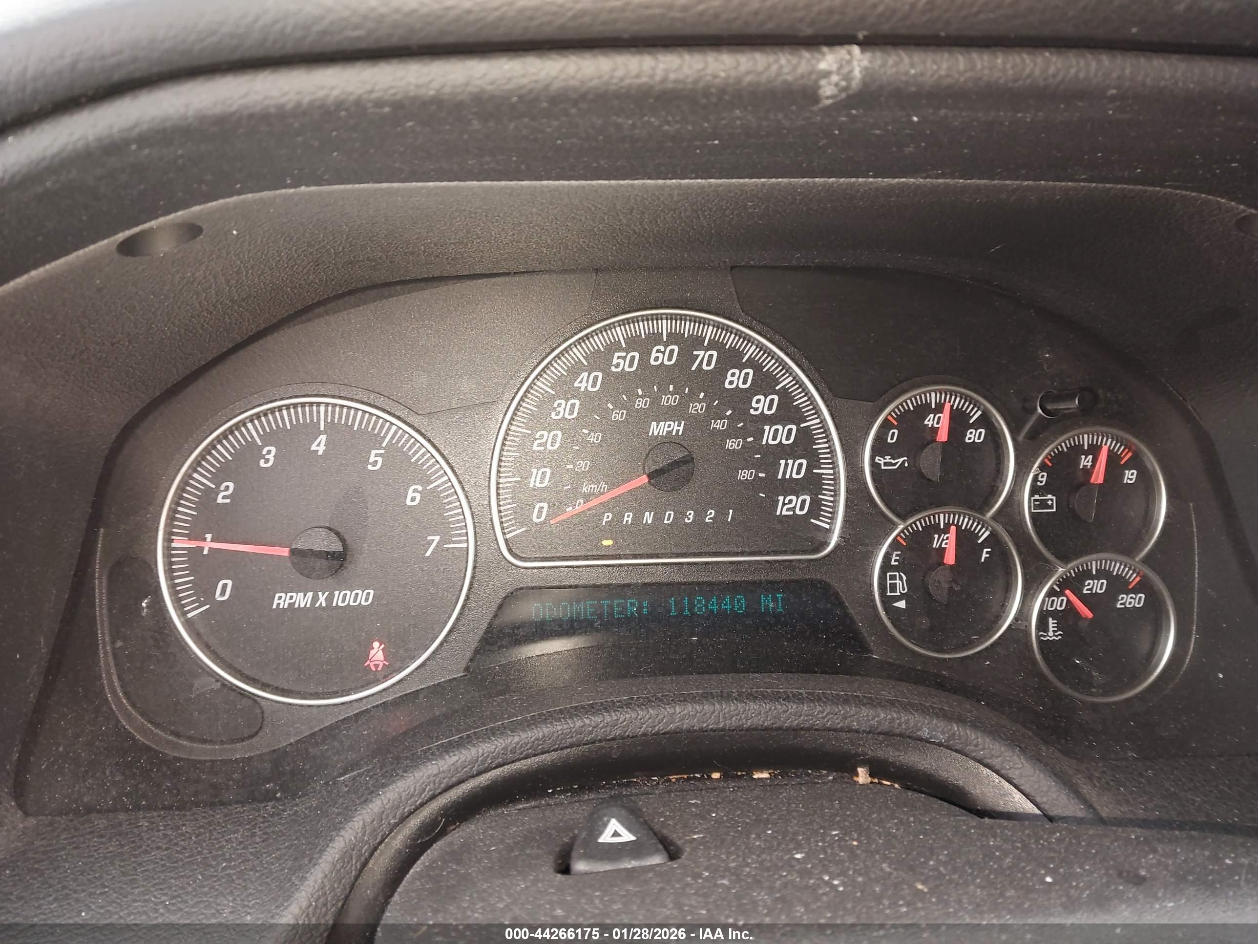 GMC ENVOY image 7