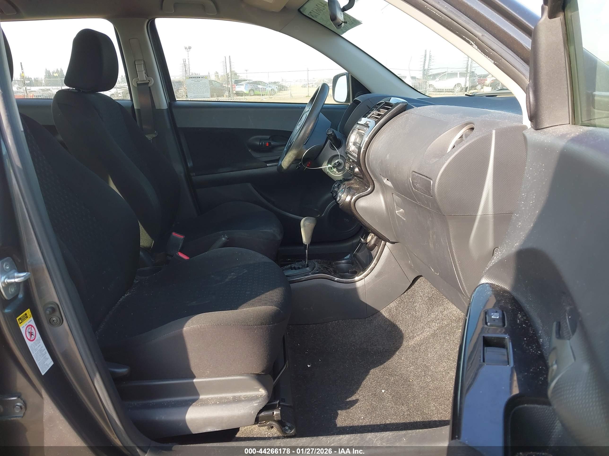 SCION XD image 5