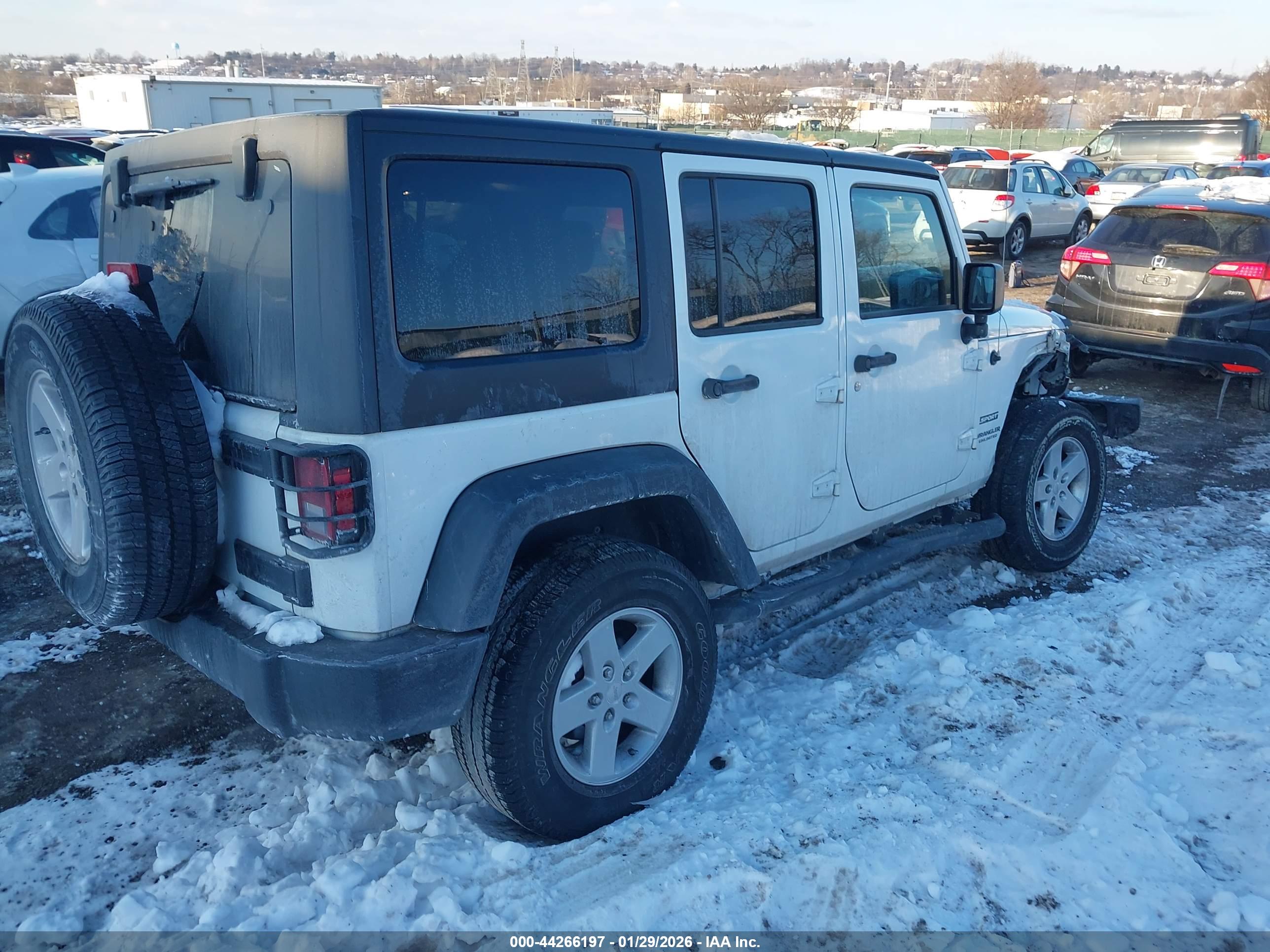 JEEP WRANGLER image 4
