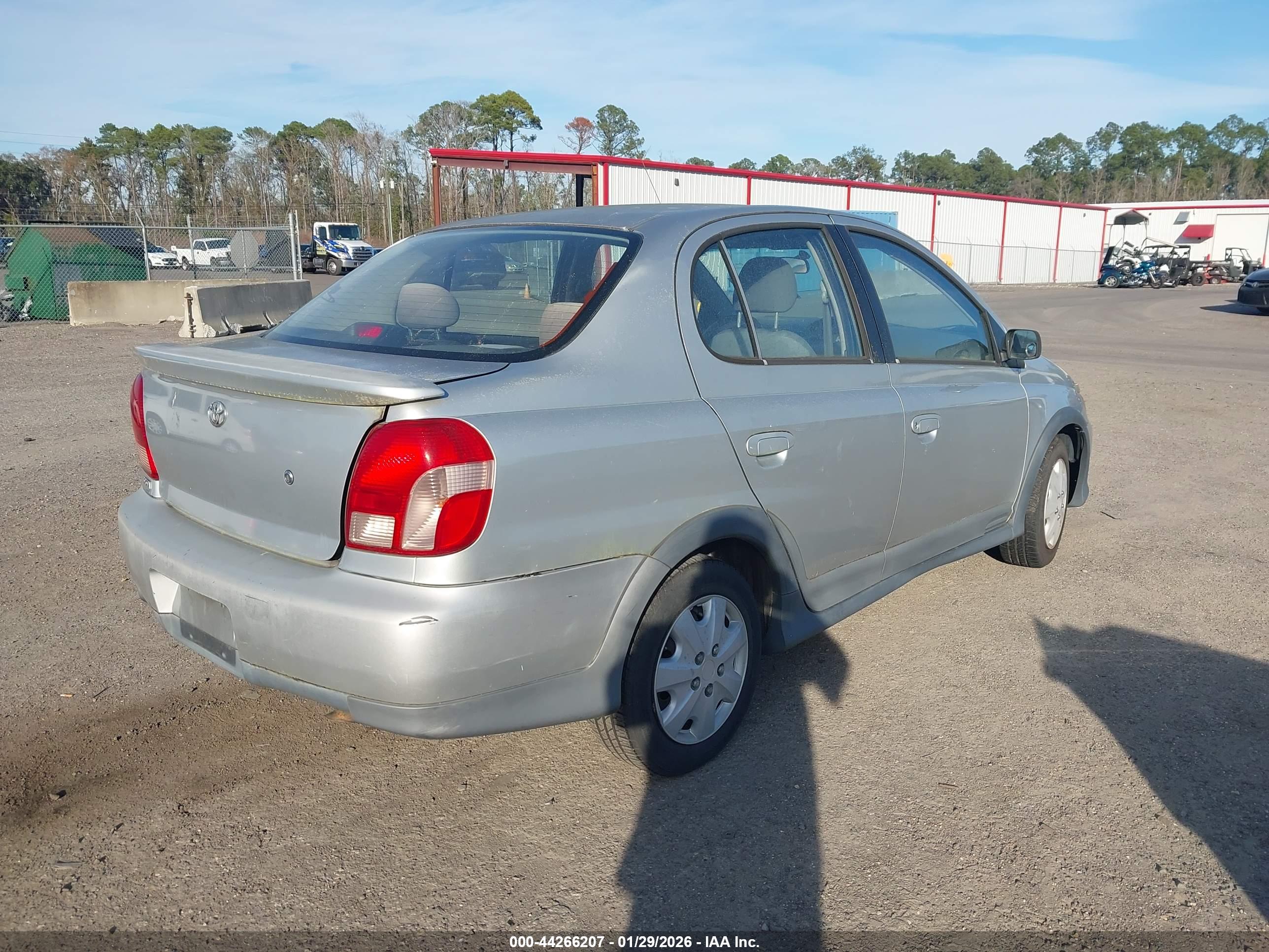 TOYOTA ECHO image 4