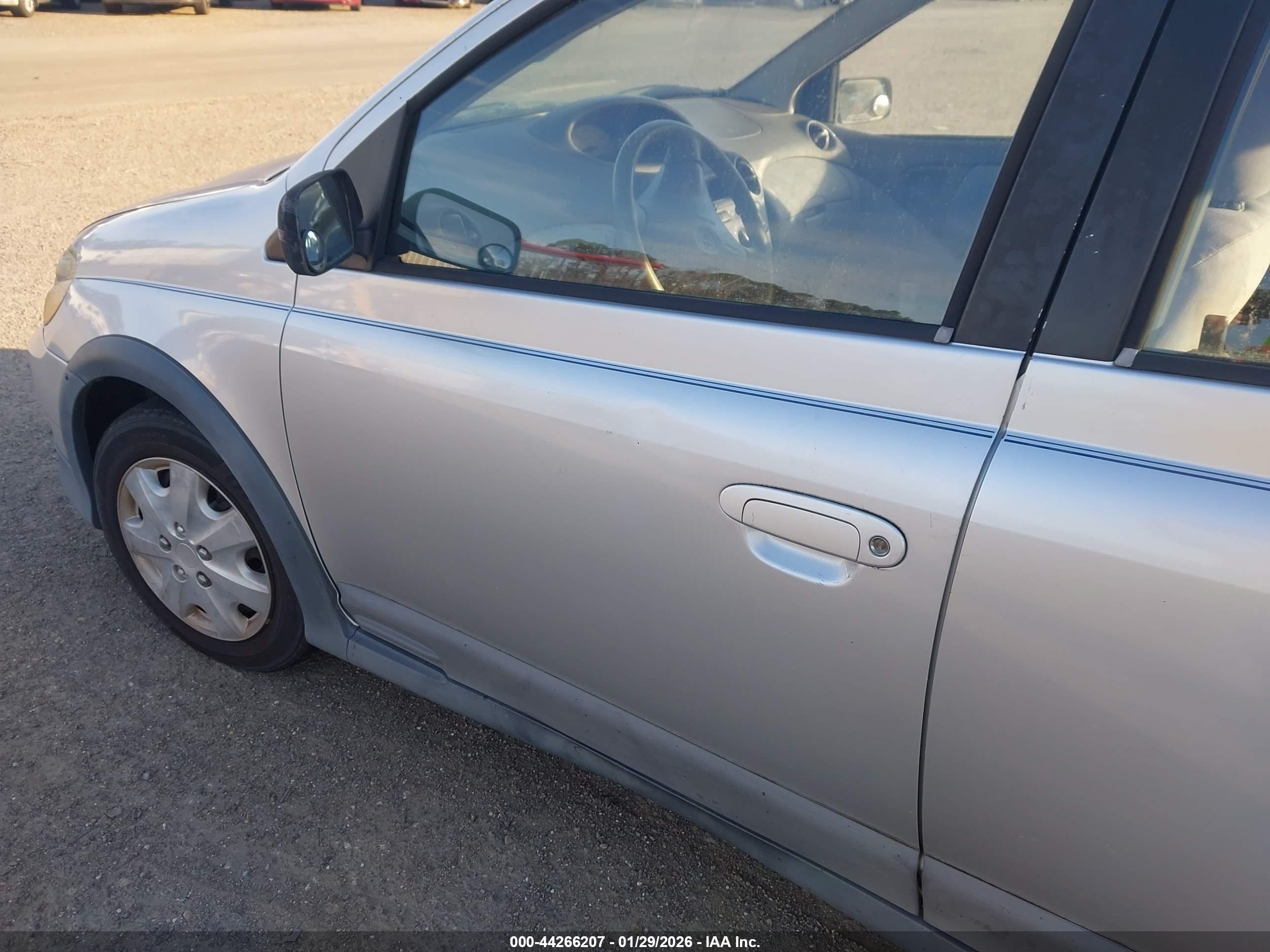 TOYOTA ECHO image 6