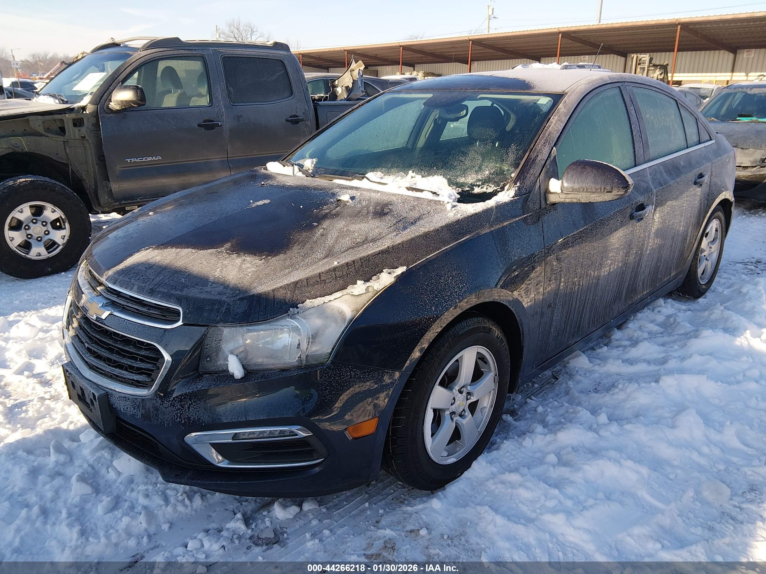 CHEVROLET CRUZE image 2