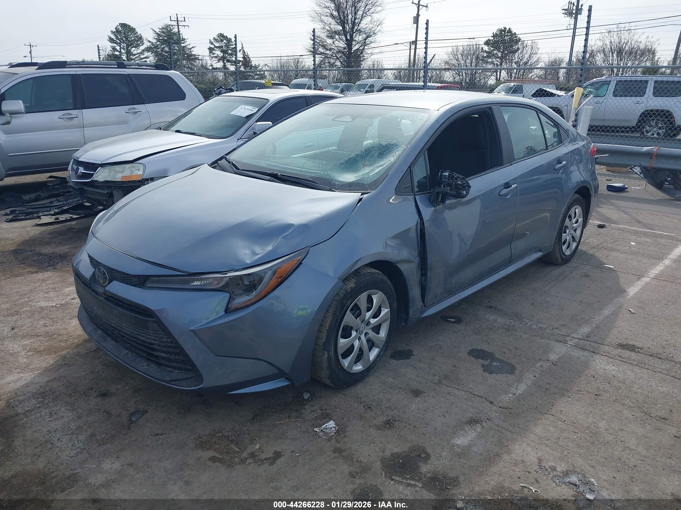 TOYOTA COROLLA image 2