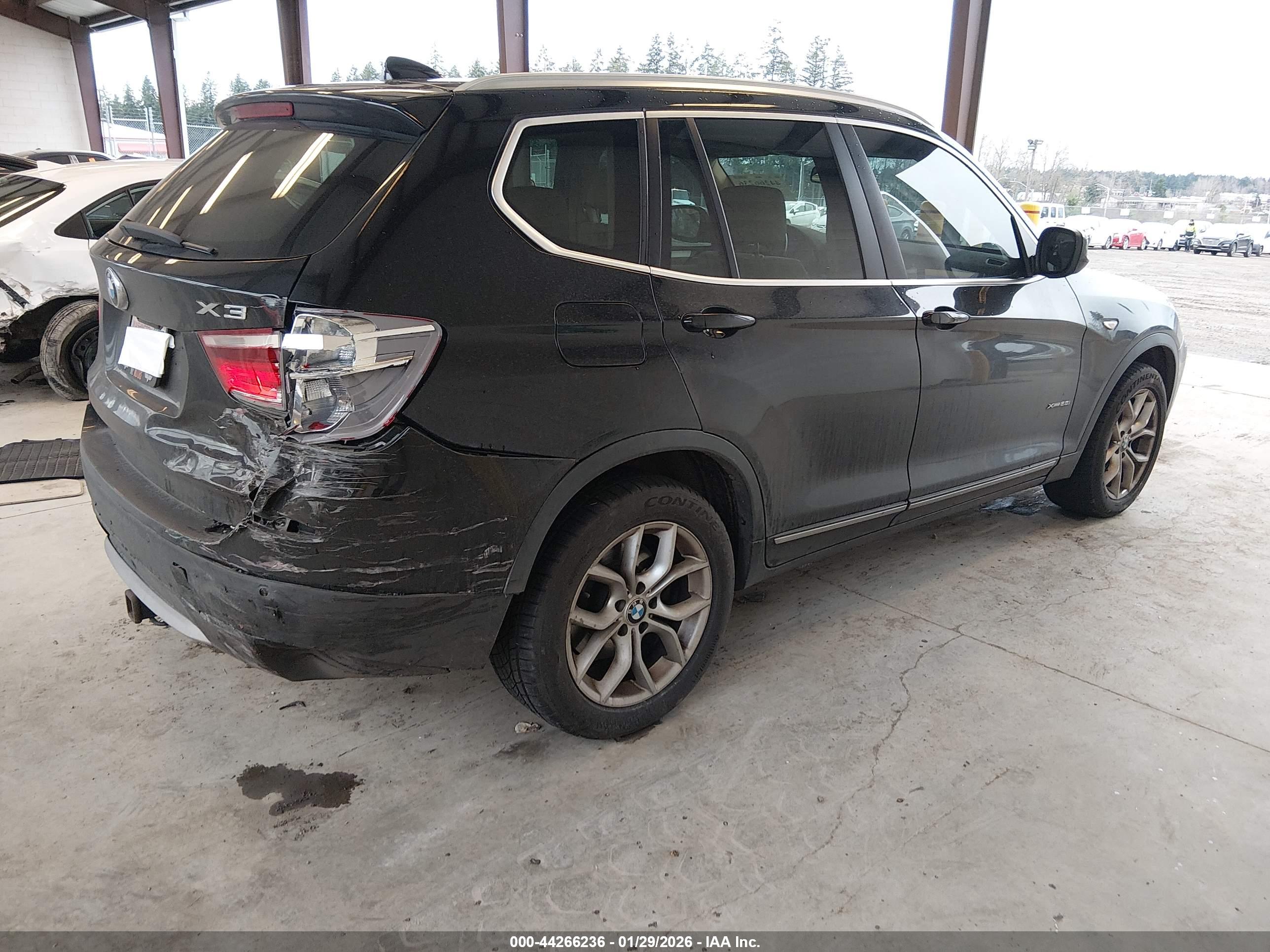 BMW X3 image 4