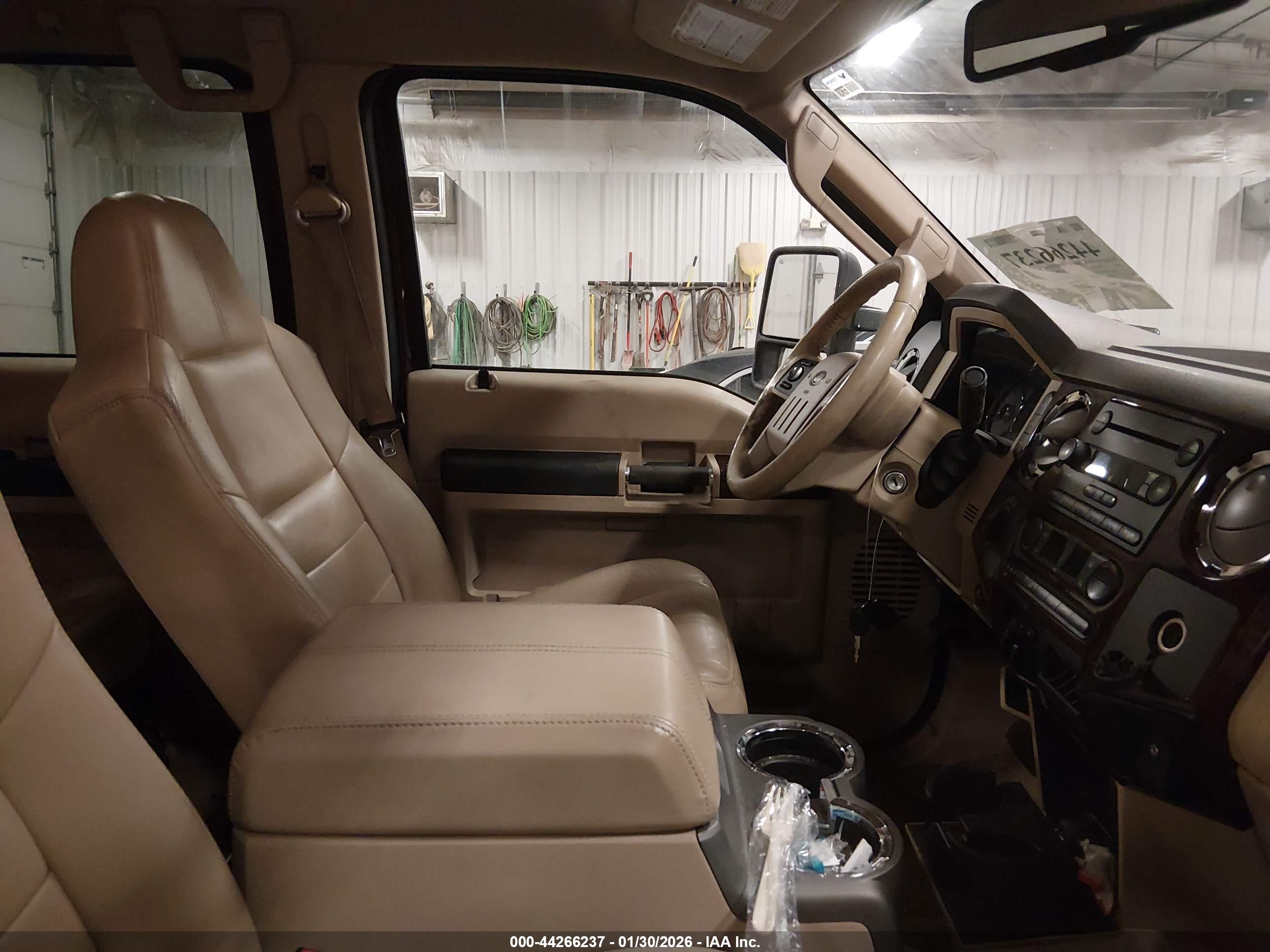 FORD F-250 image 5