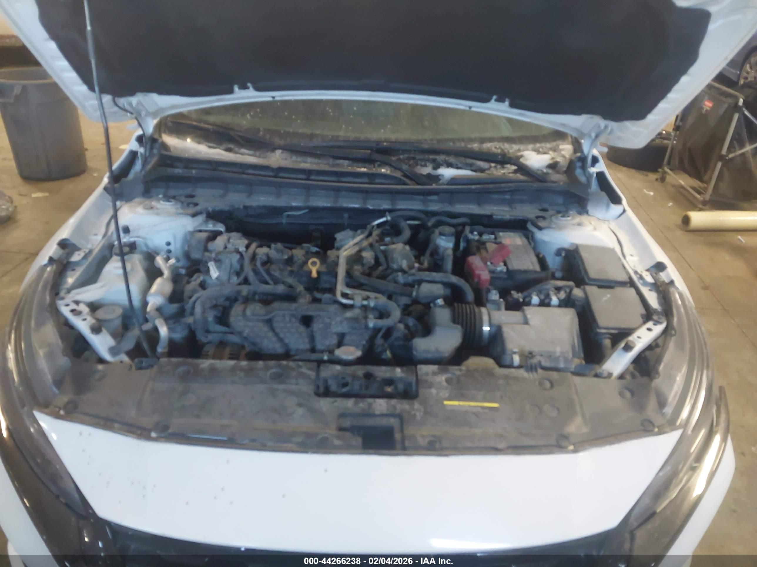 NISSAN ALTIMA image 10
