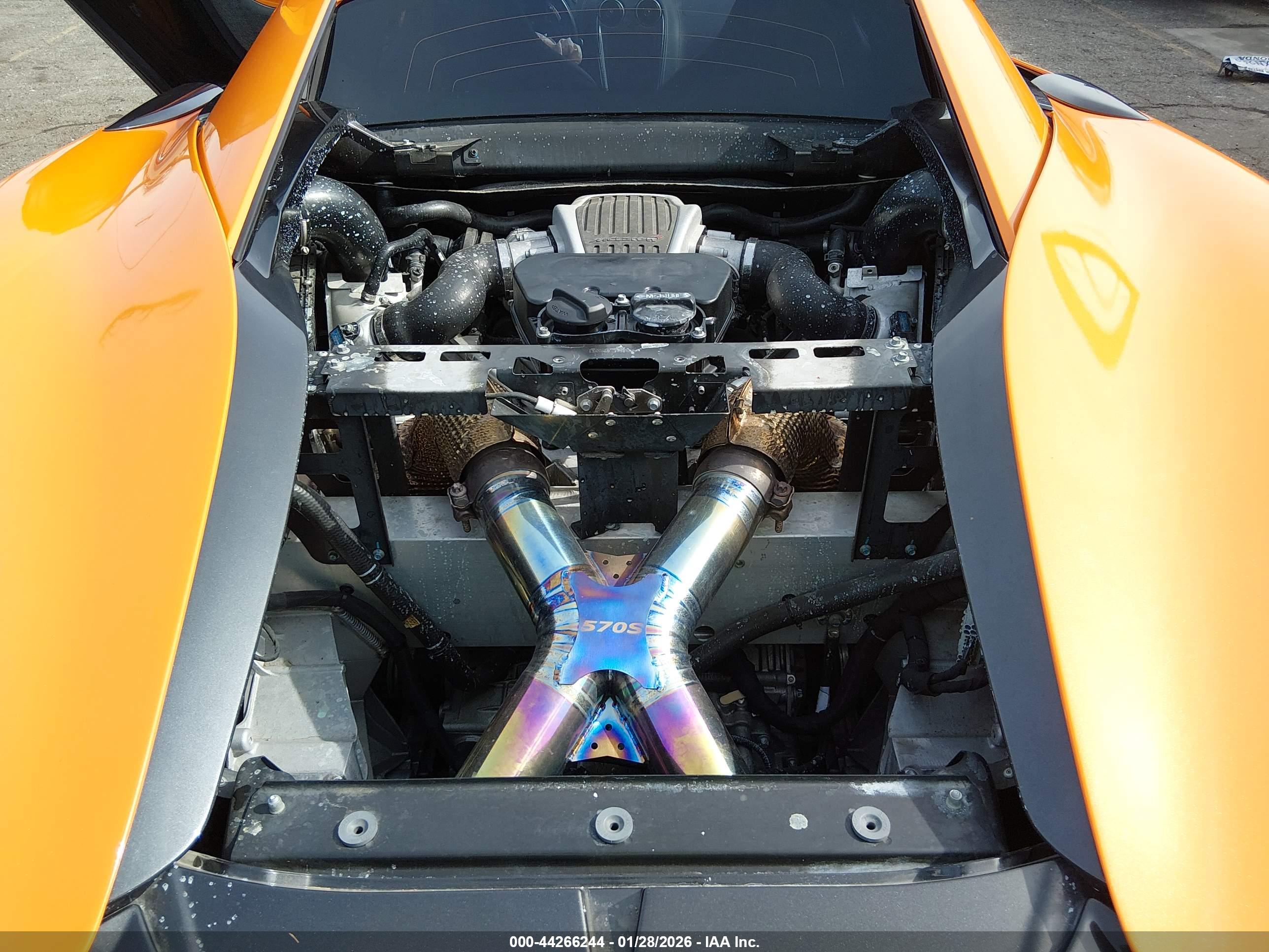 MCLAREN 570S image 10