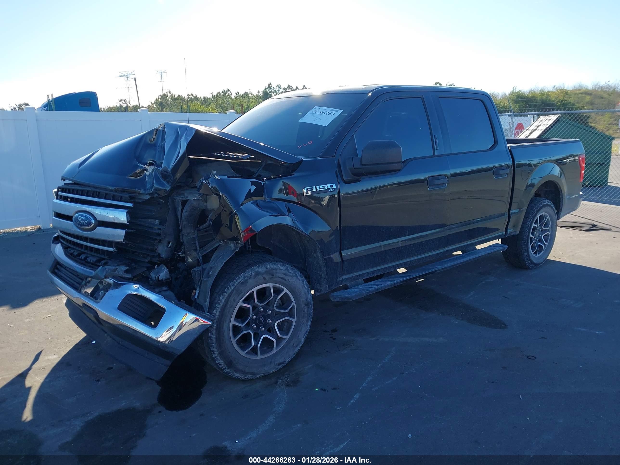 FORD F-150 image 2