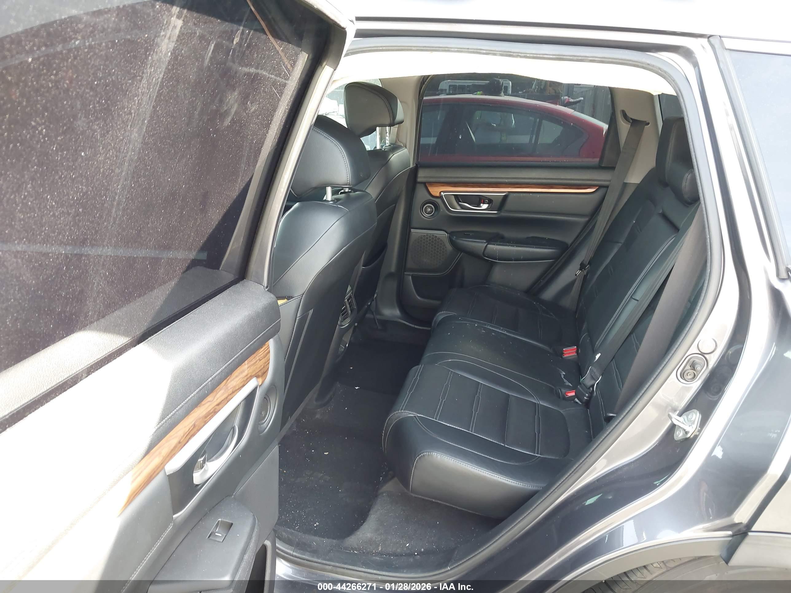 HONDA CR-V image 8