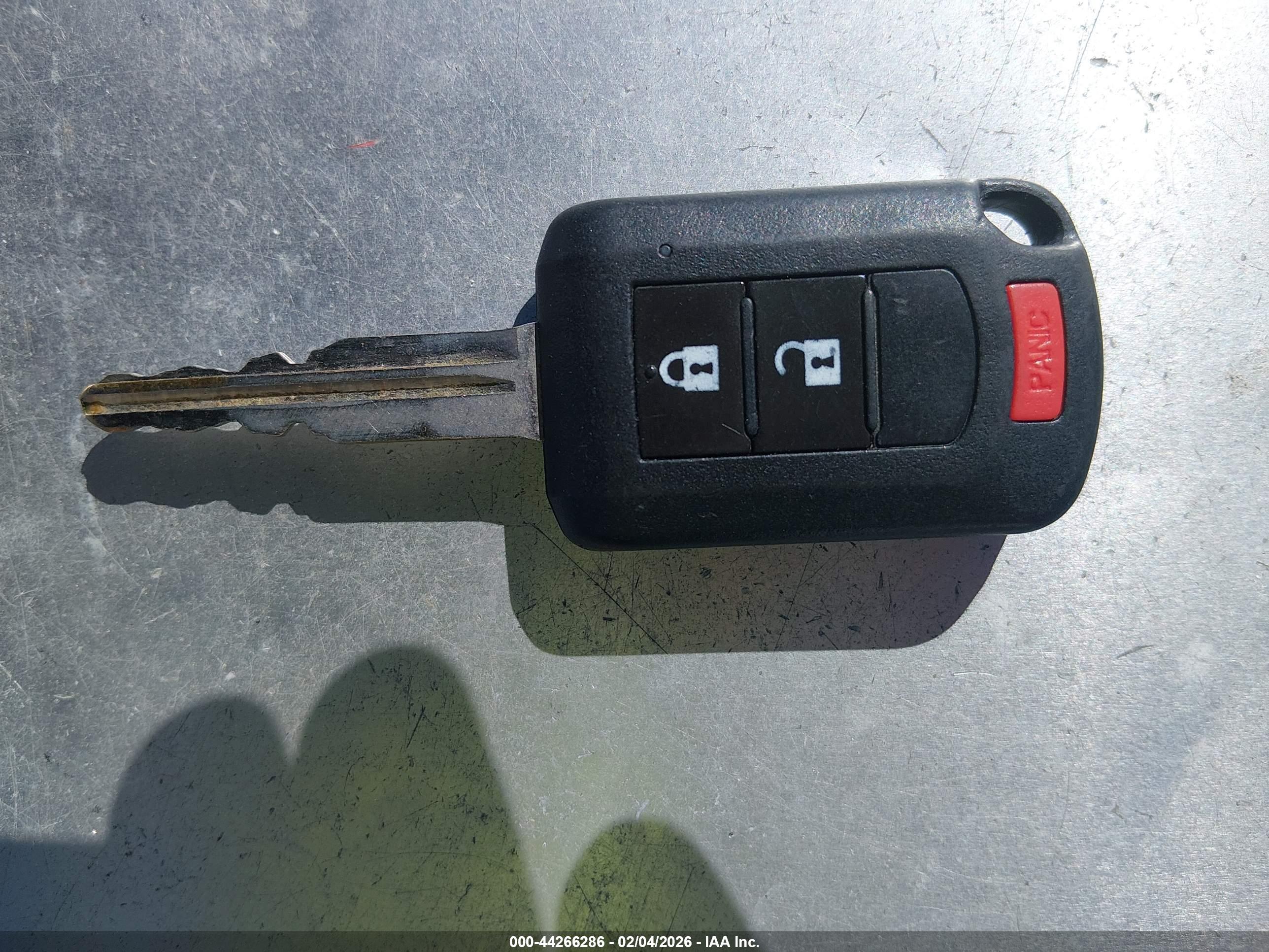 MITSUBISHI MIRAGE image 11