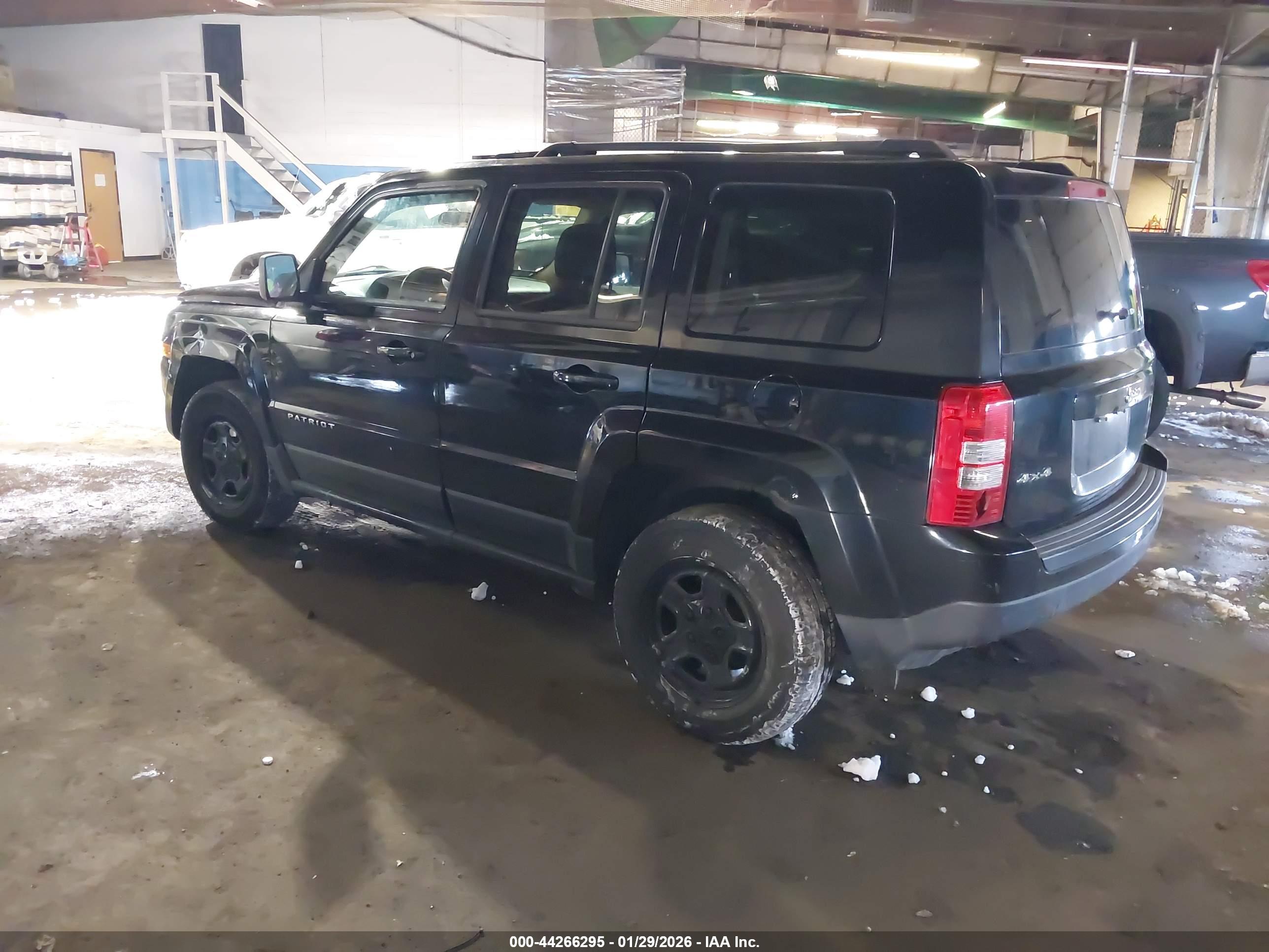 JEEP PATRIOT image 3
