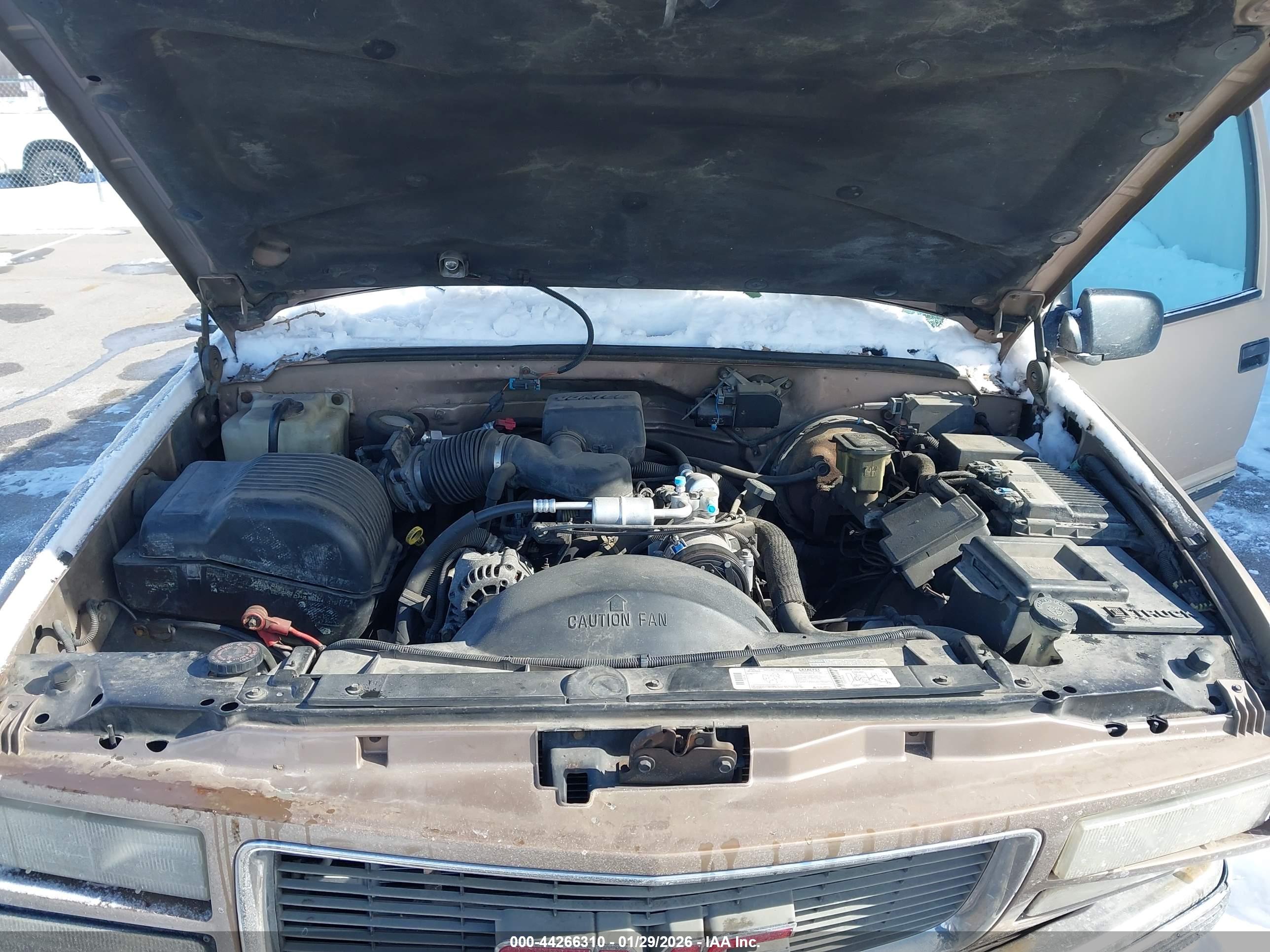 GMC SIERRA image 10