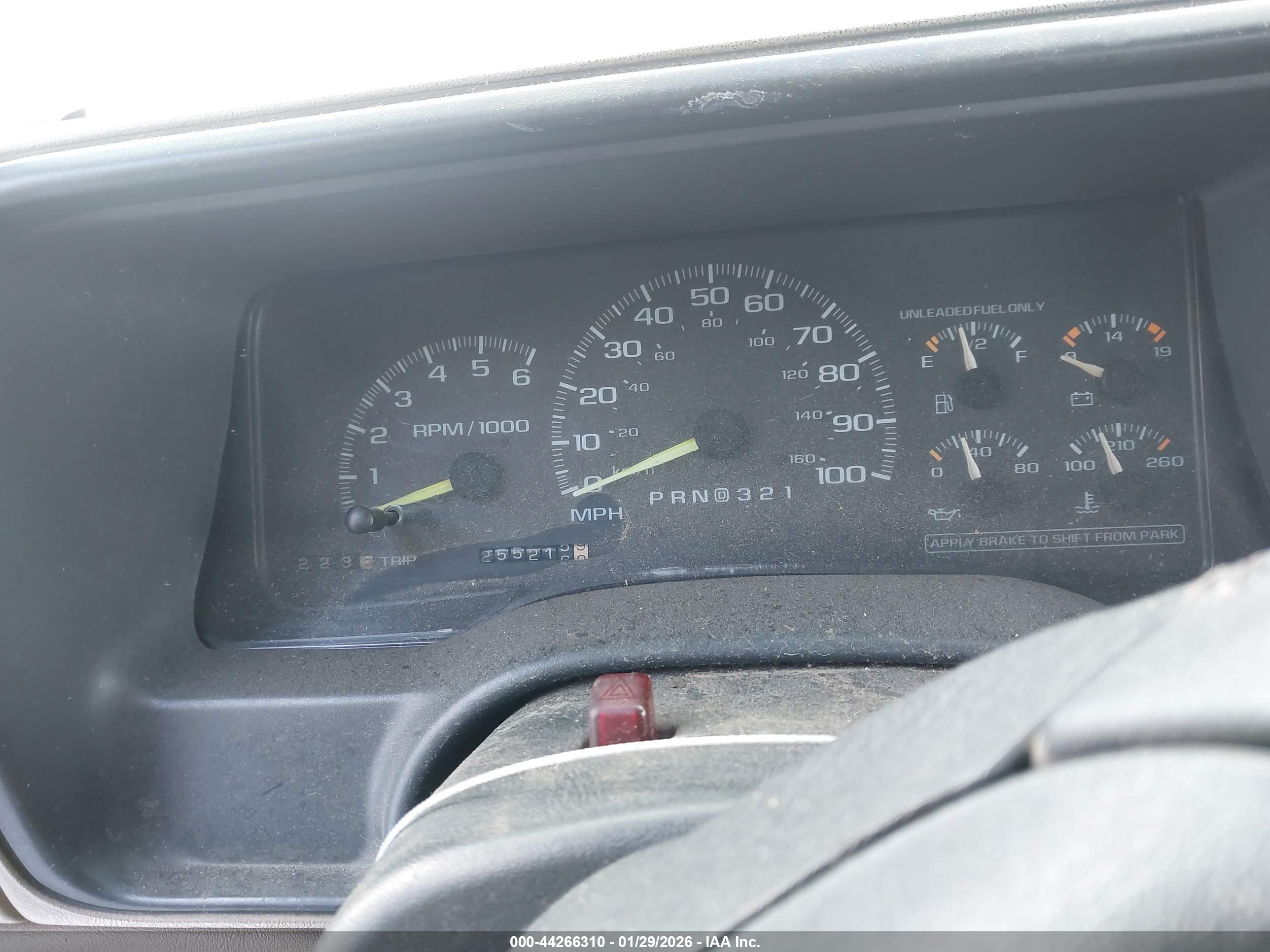 GMC SIERRA image 7