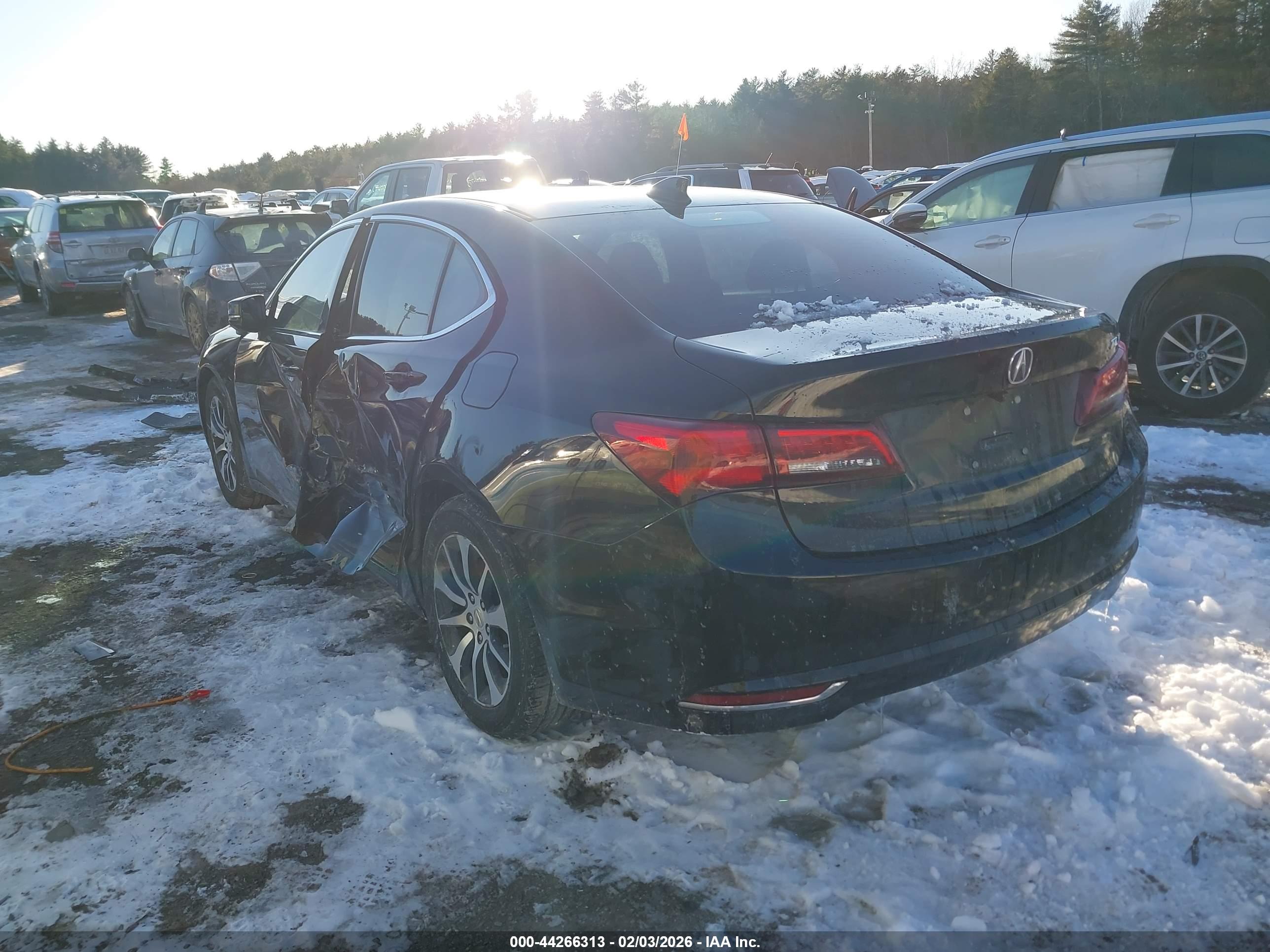 ACURA TLX image 3