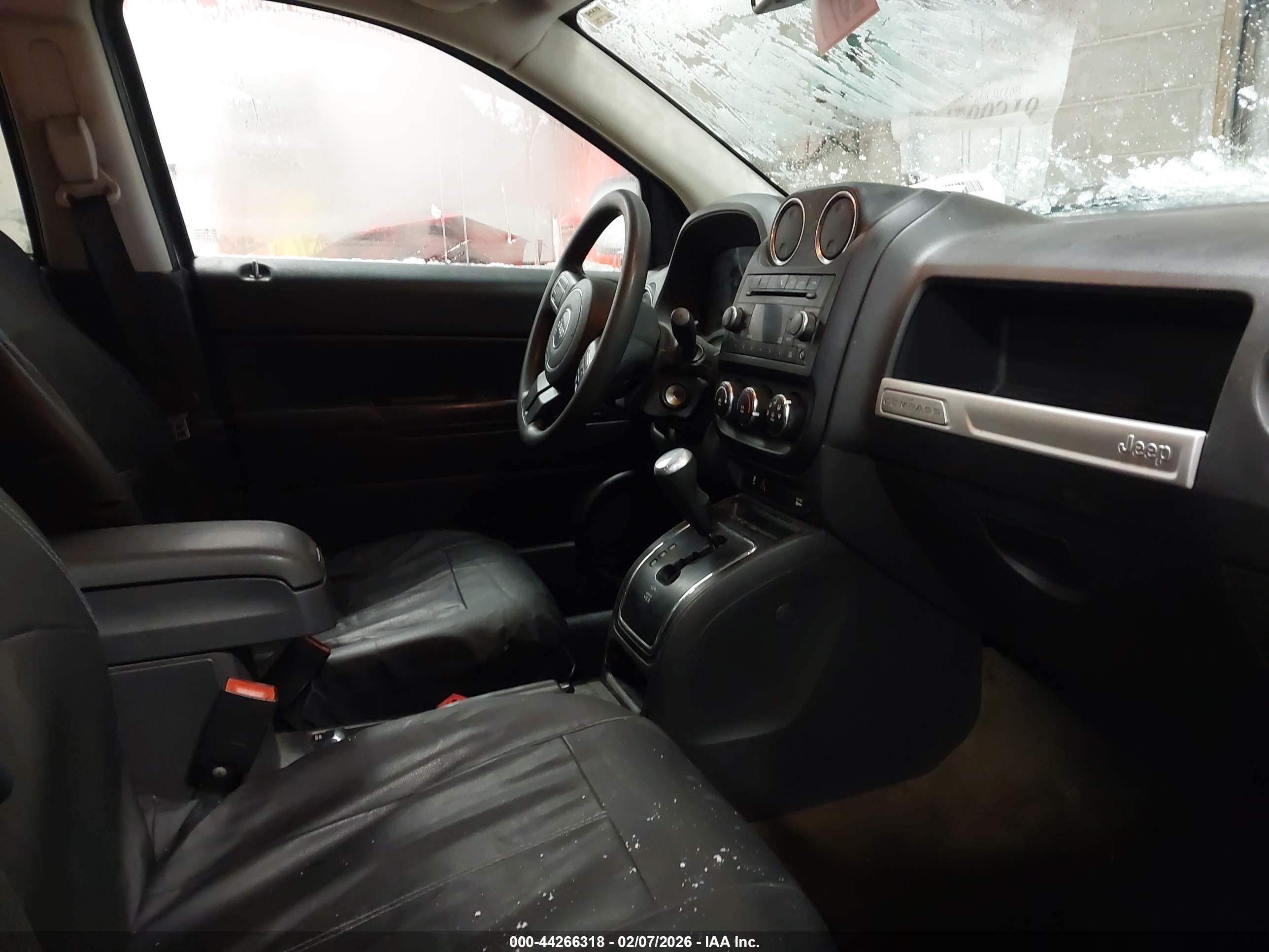 JEEP COMPASS image 5