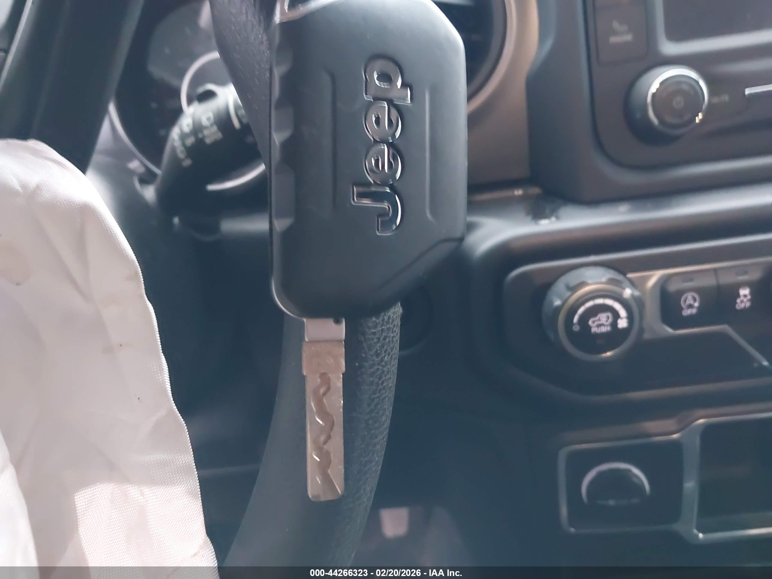 JEEP WRANGLER image 11