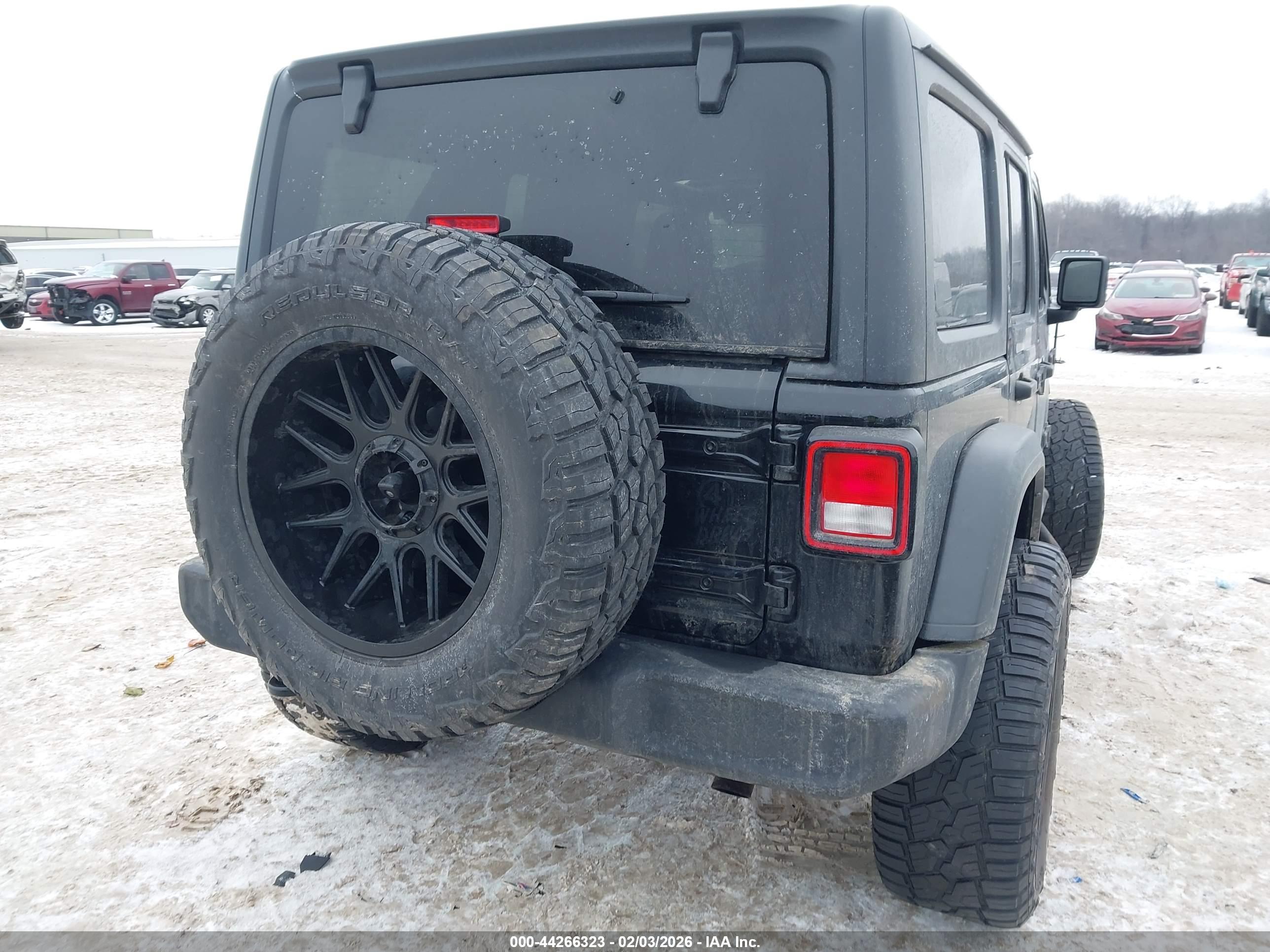 JEEP WRANGLER image 4