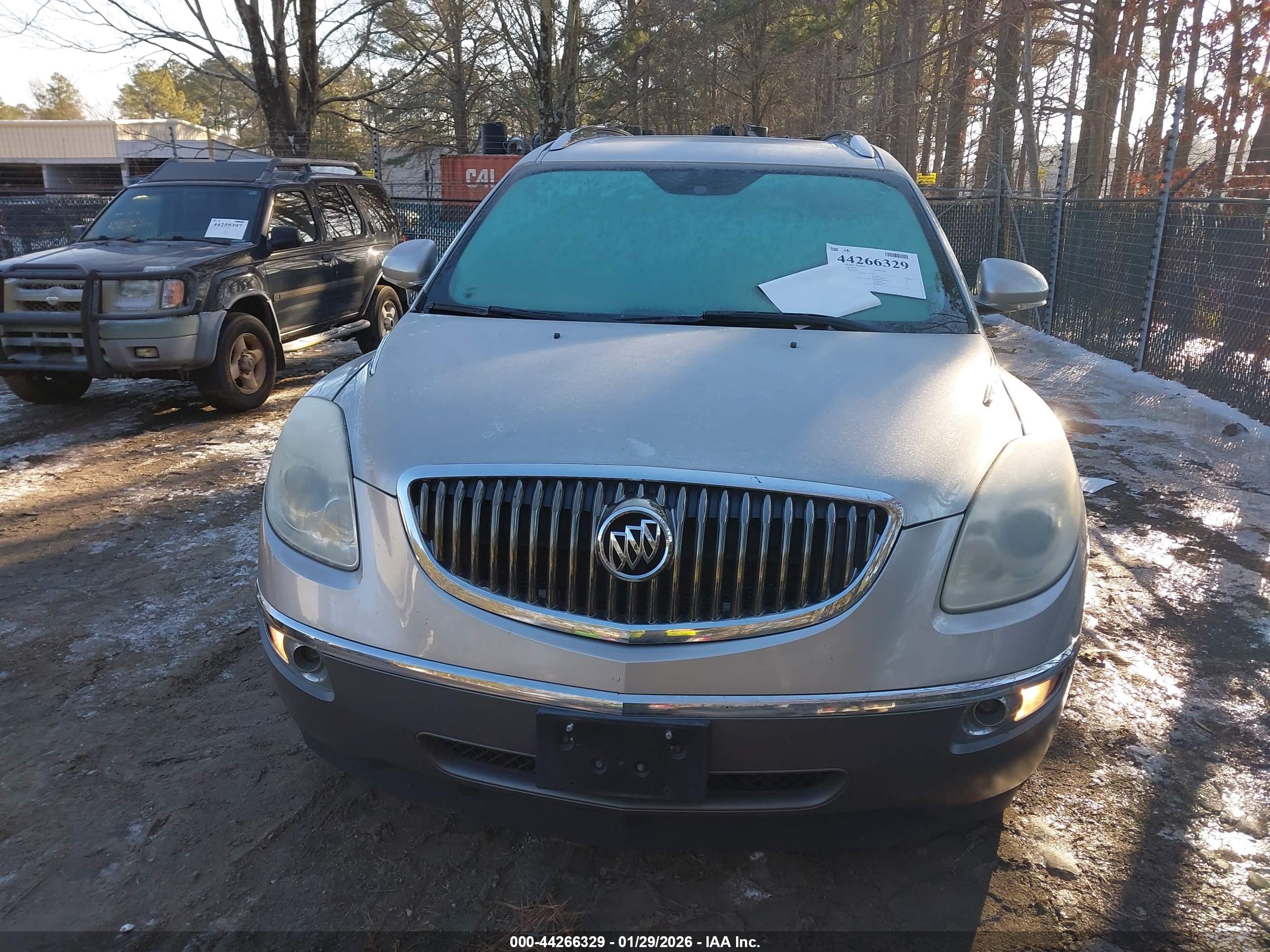 BUICK ENCLAVE image 6