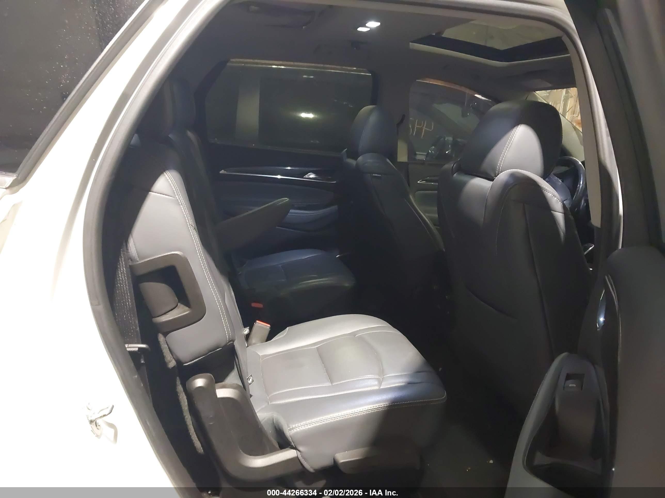 BUICK ENCLAVE image 8