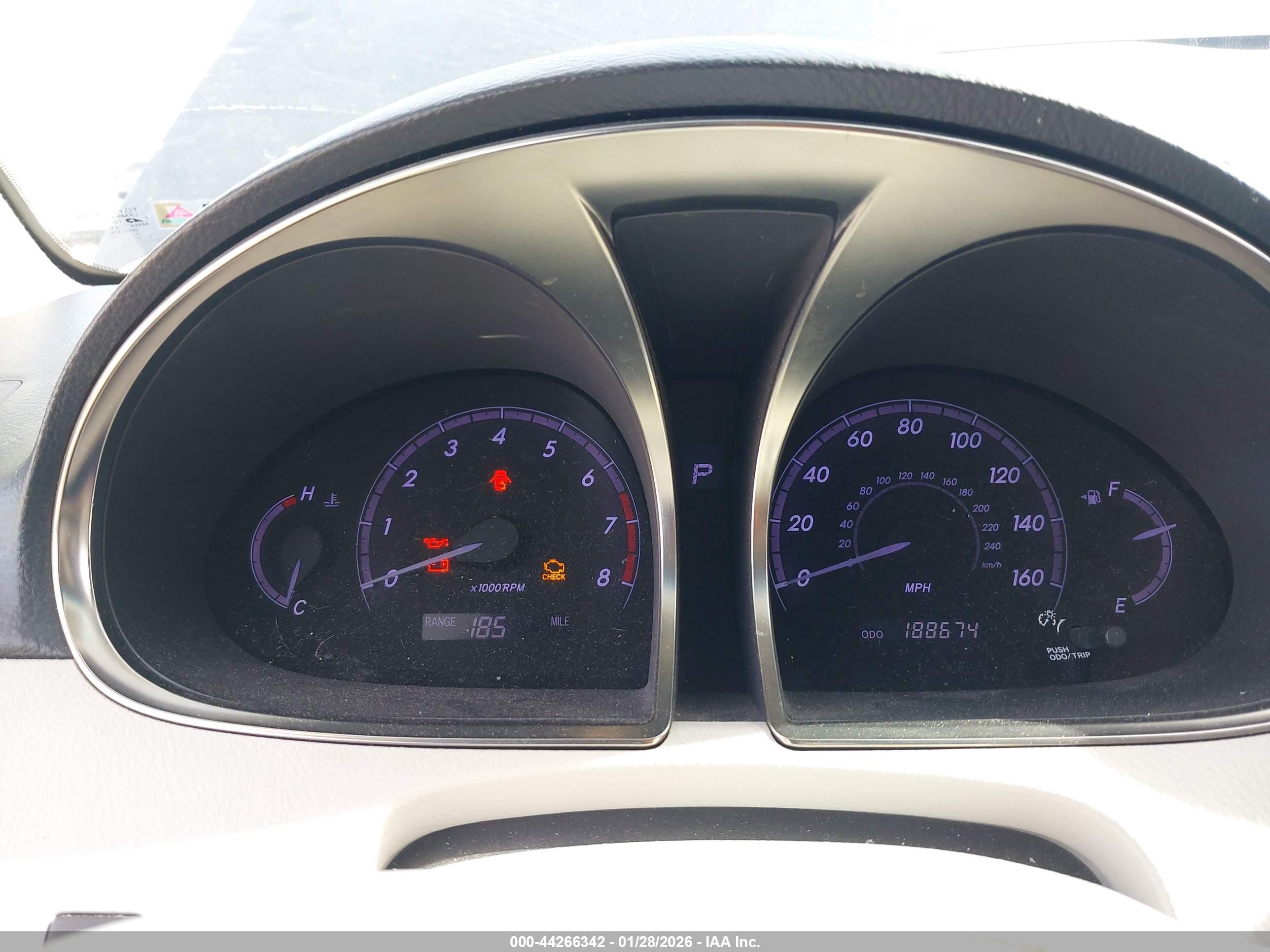 TOYOTA AVALON image 7