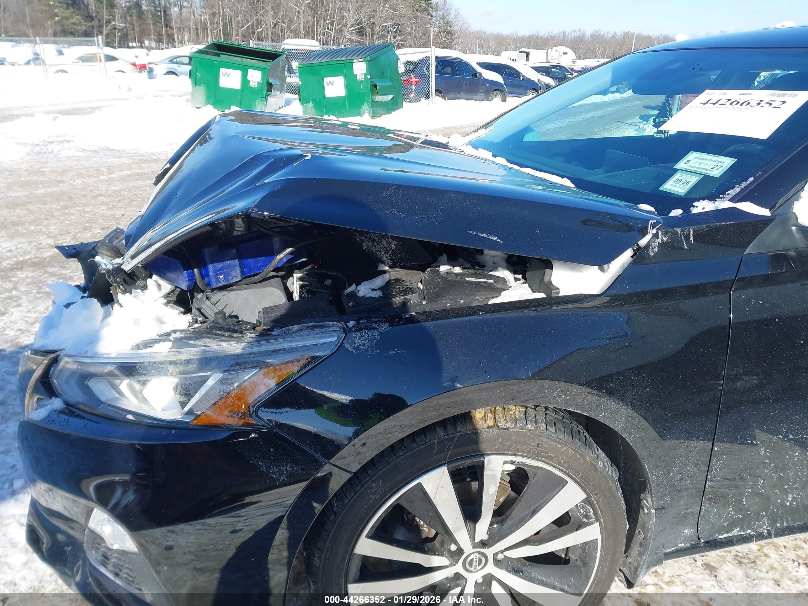 NISSAN ALTIMA image 6