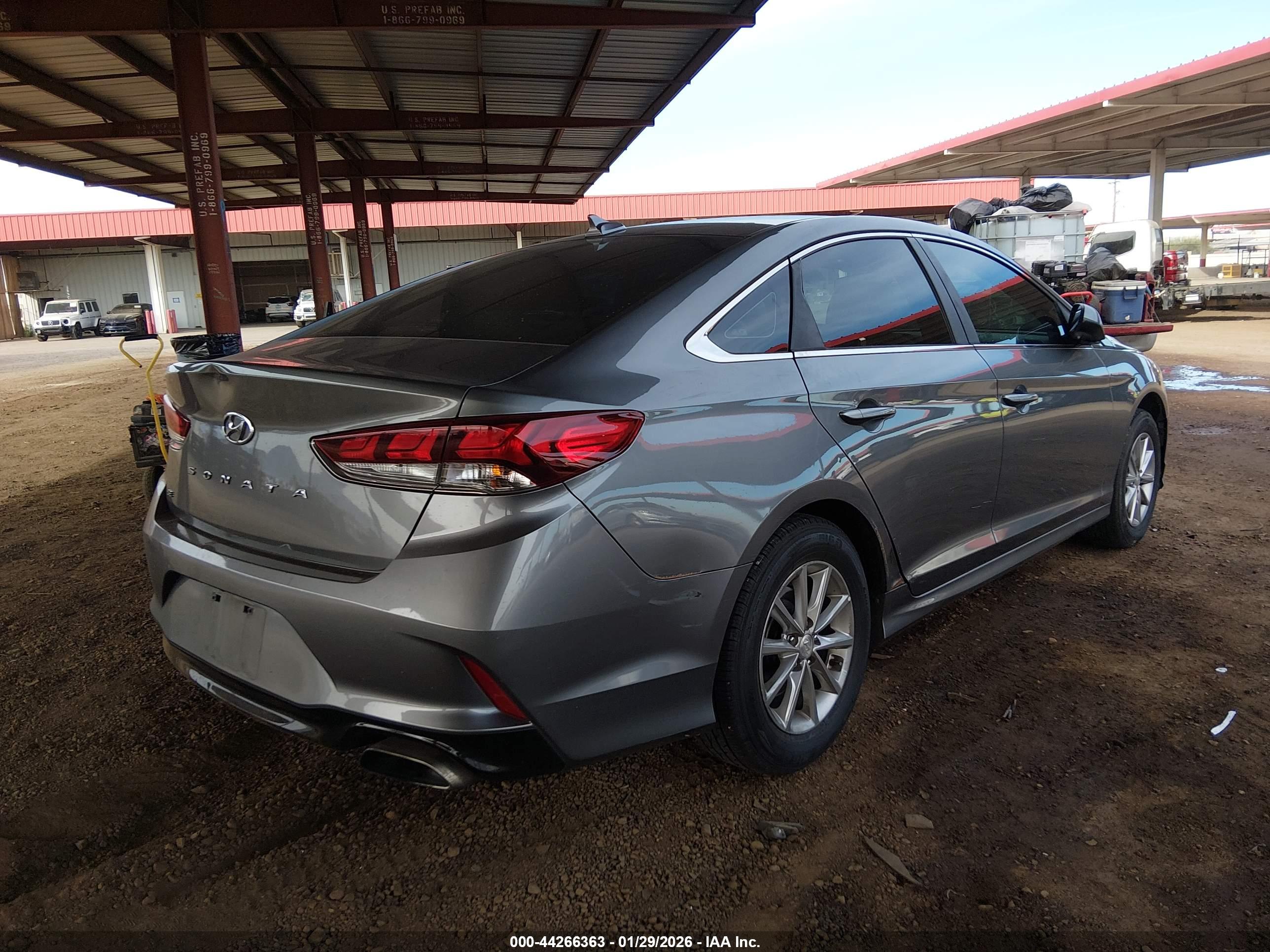 HYUNDAI SONATA image 4