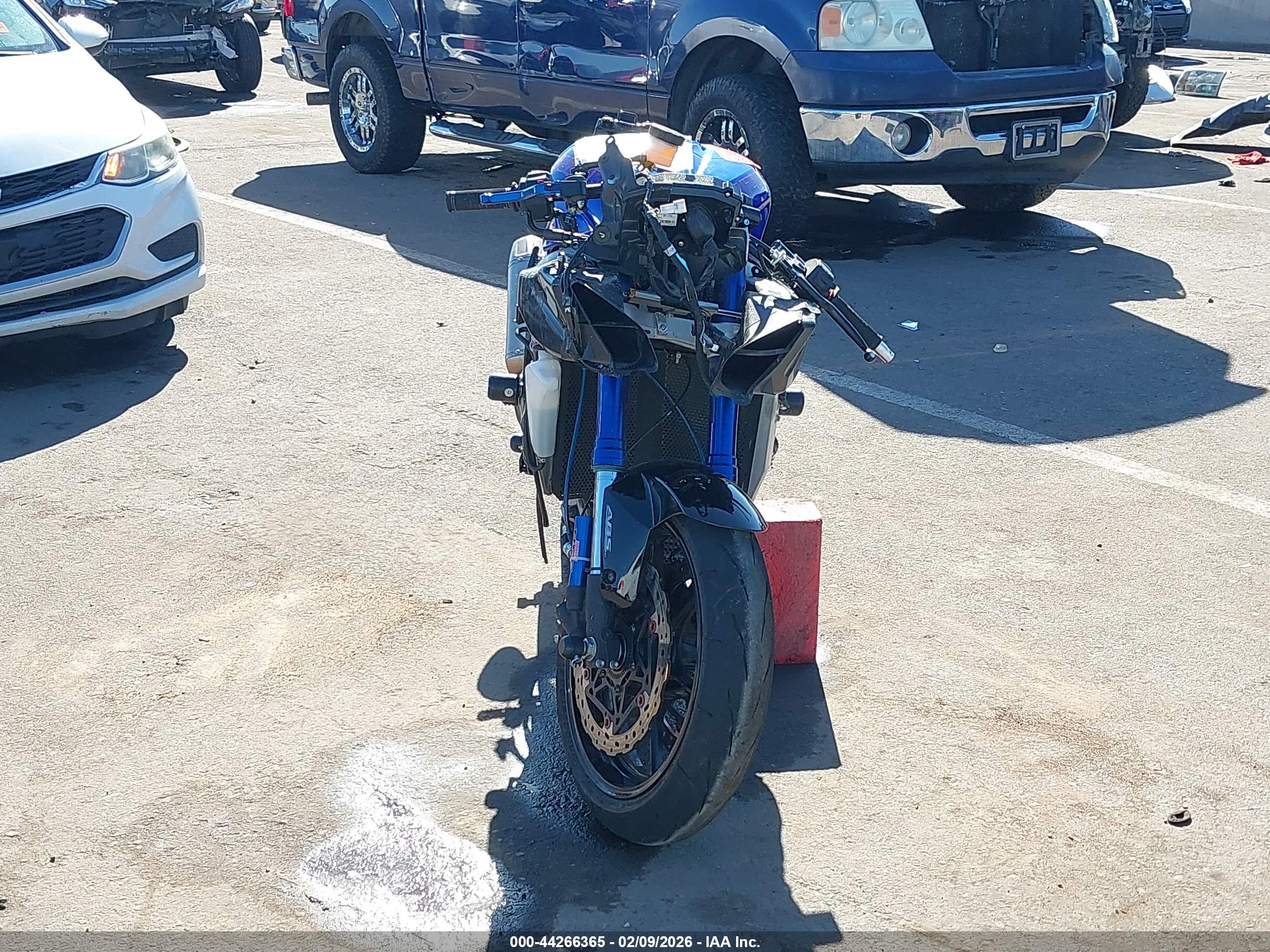 SUZUKI GSX-R1000 image 5