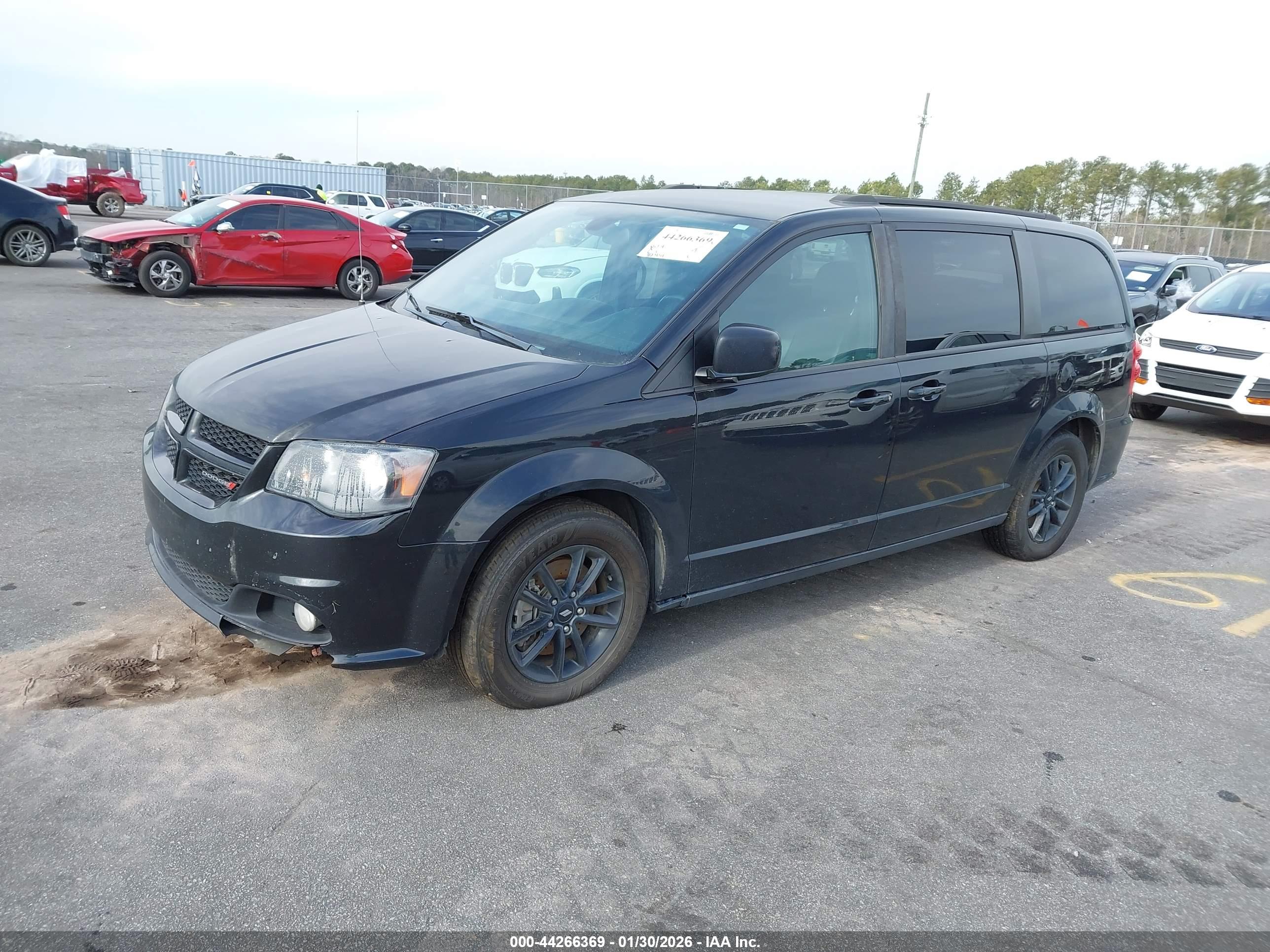 DODGE GRAND image 2