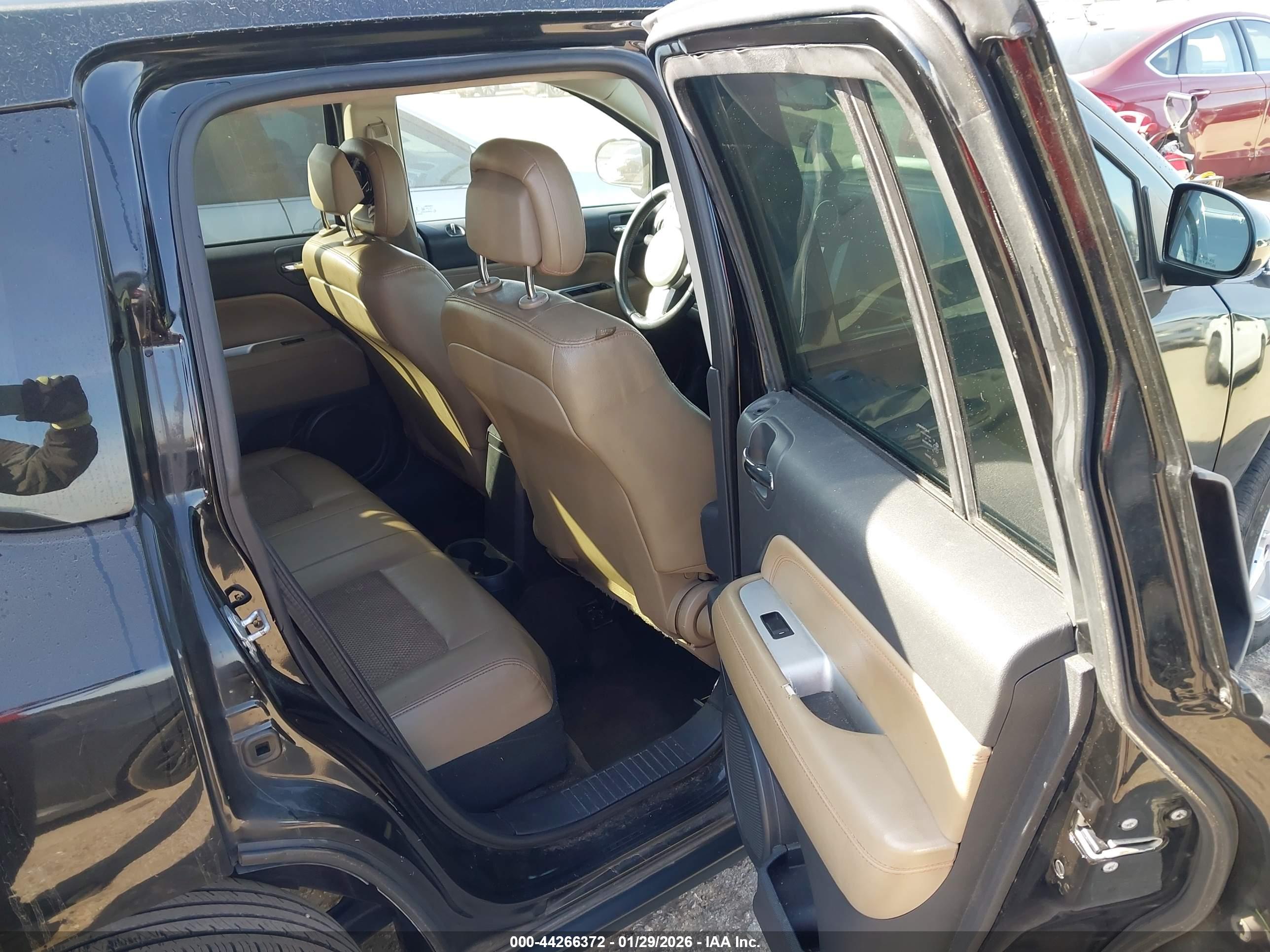JEEP COMPASS image 8