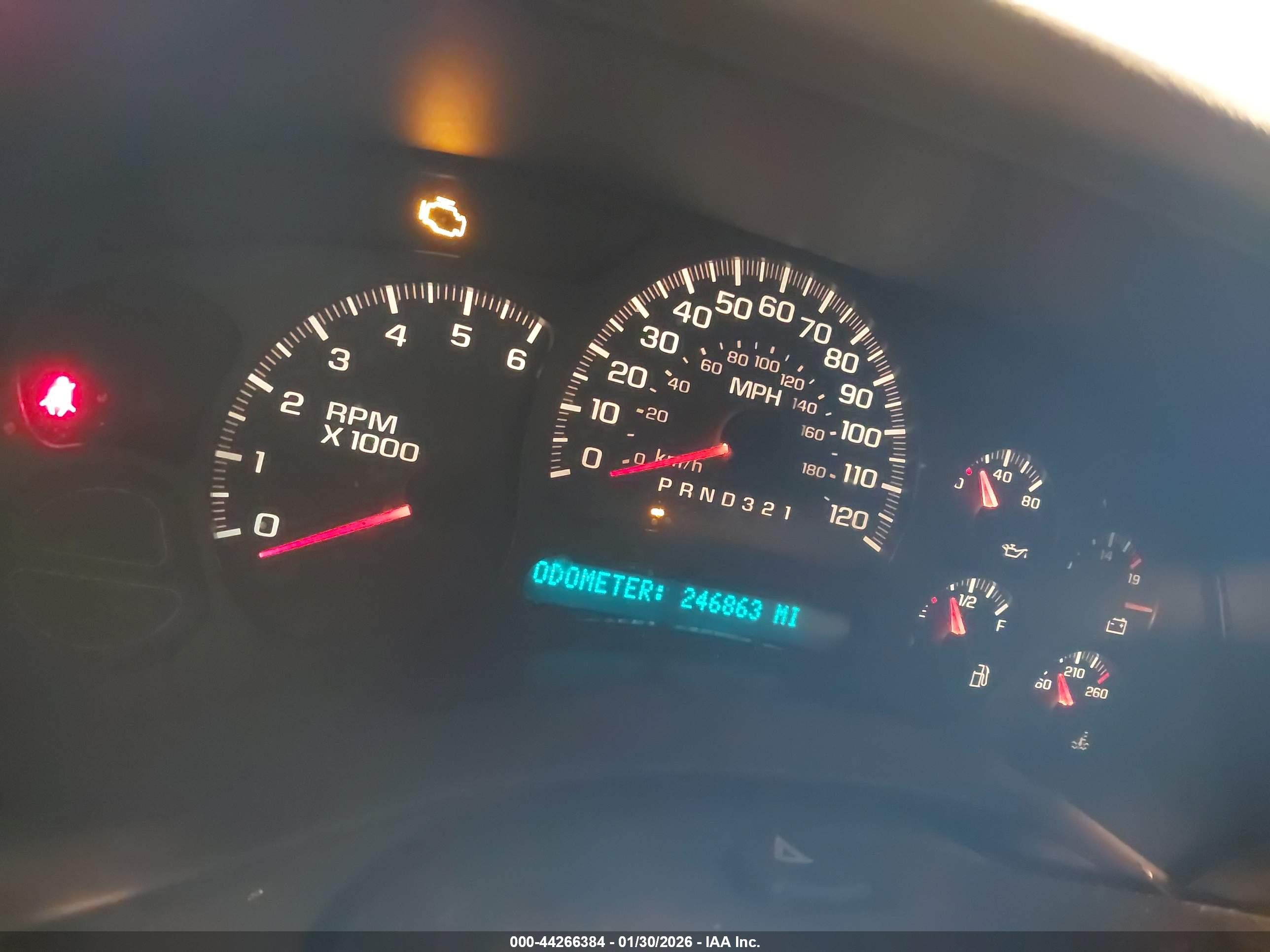 GMC SIERRA image 7