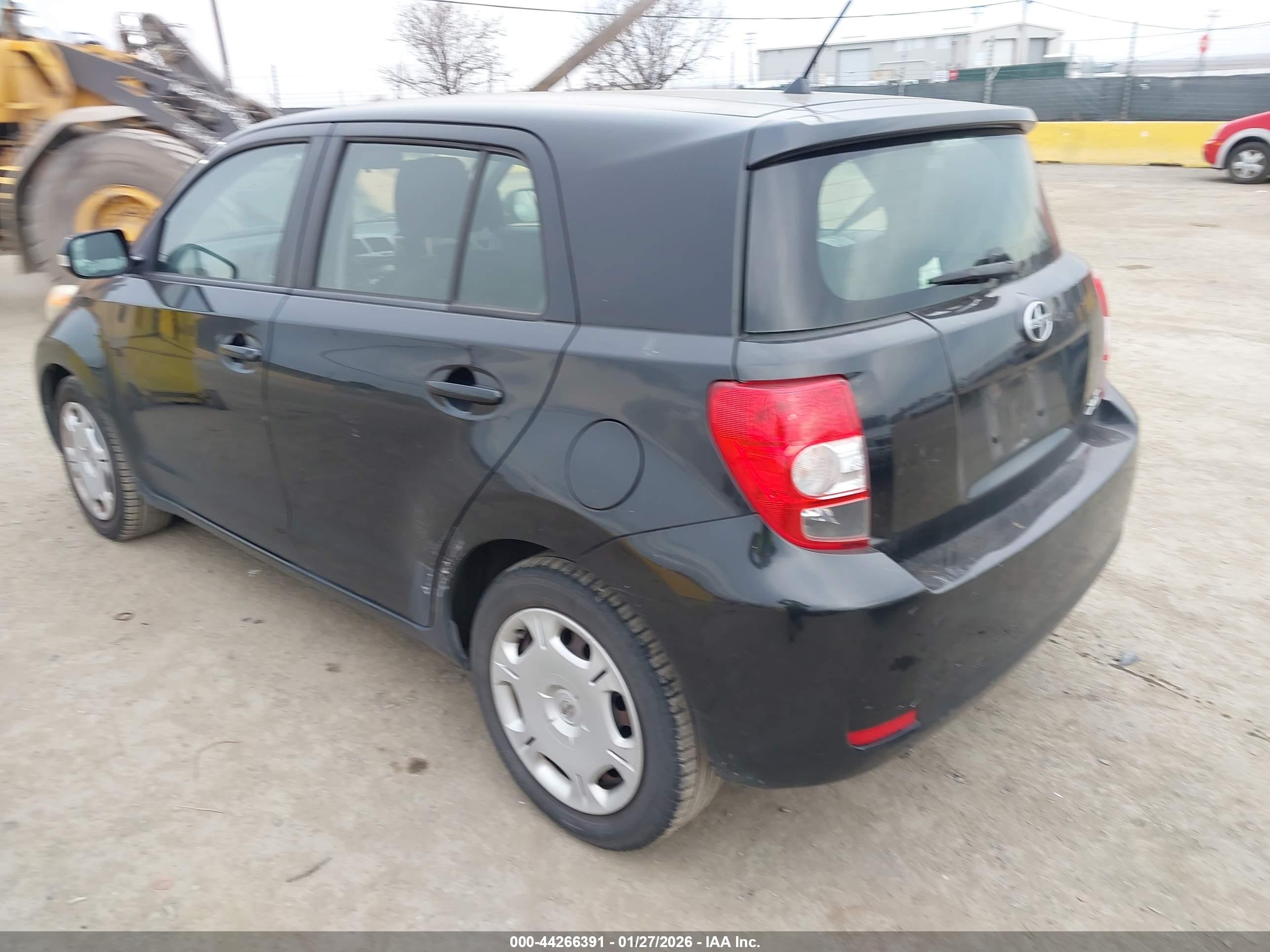 SCION XD image 3
