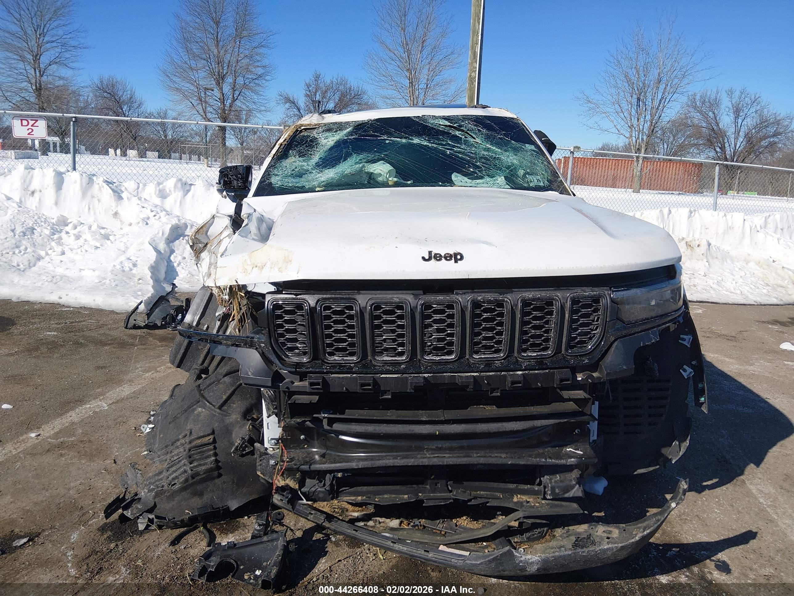 JEEP GRAND image 6
