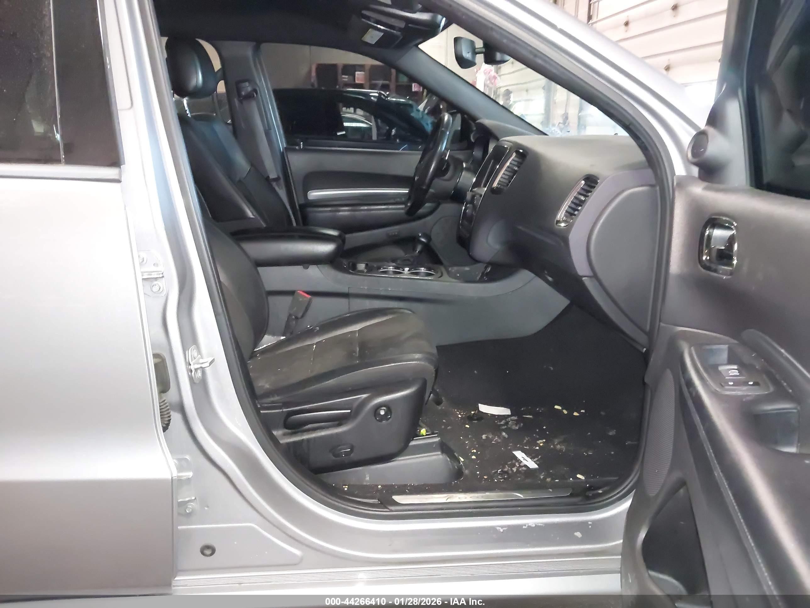 DODGE DURANGO image 5