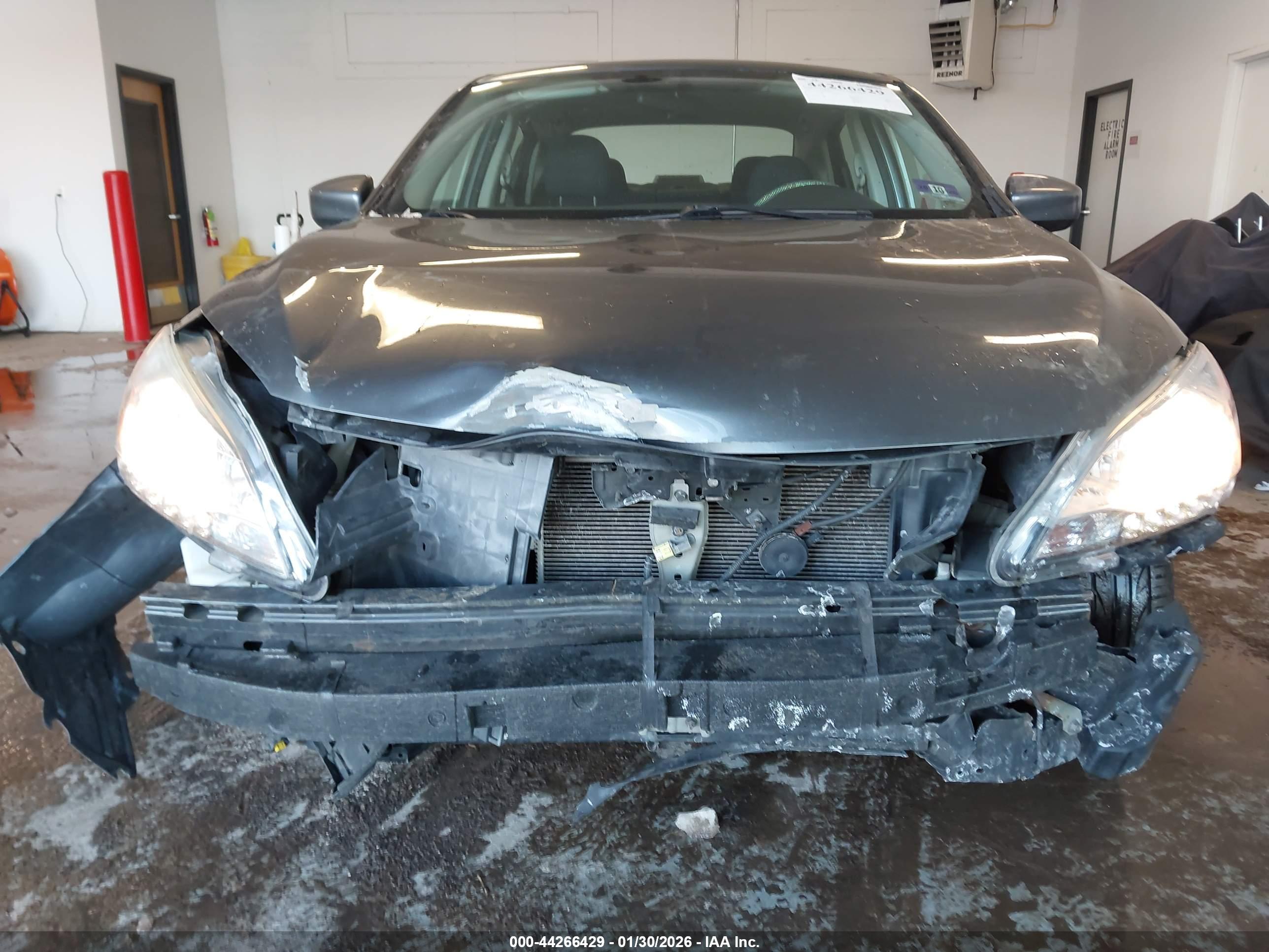 NISSAN SENTRA image 6