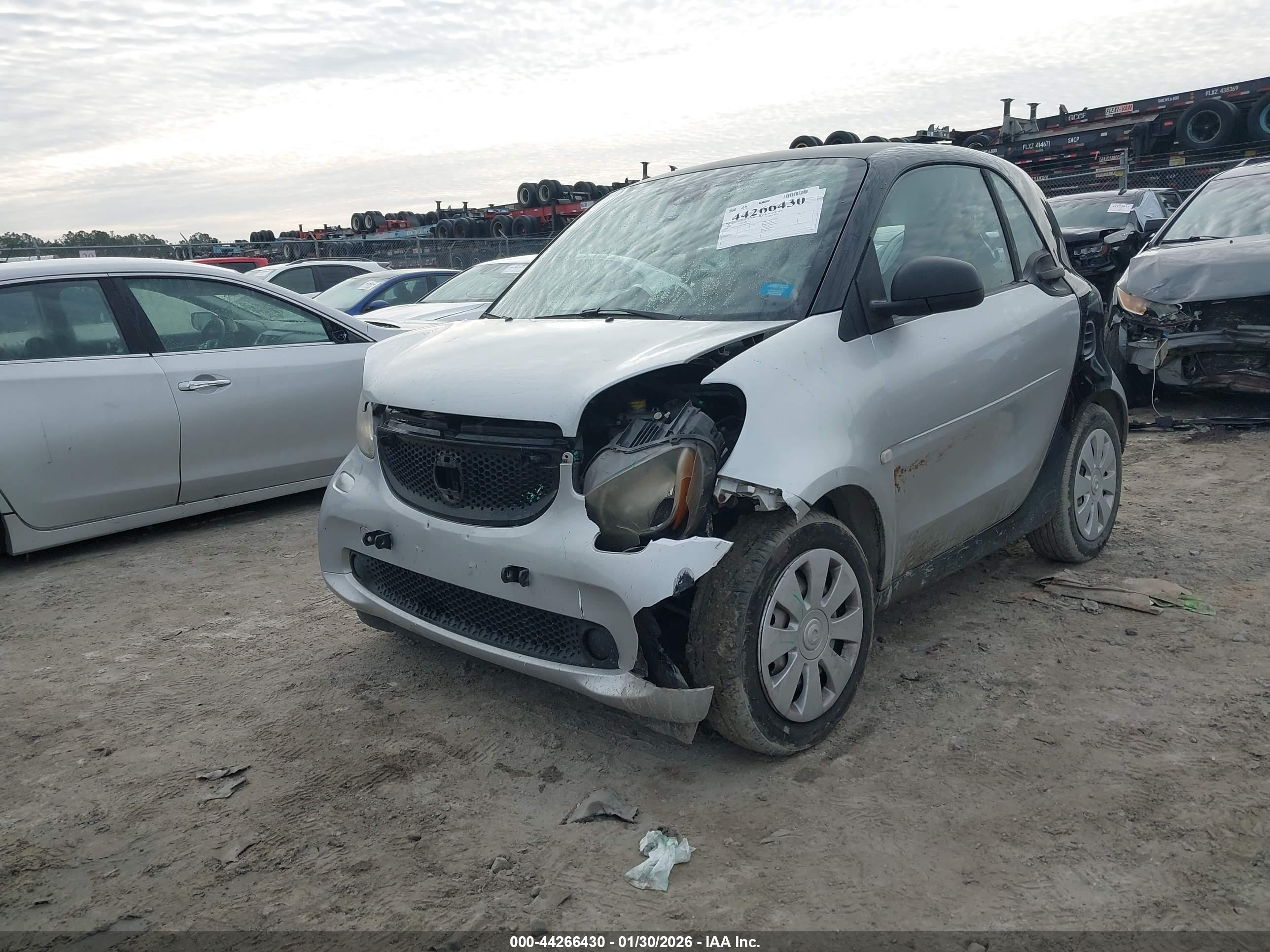 SMART FORTWO image 6