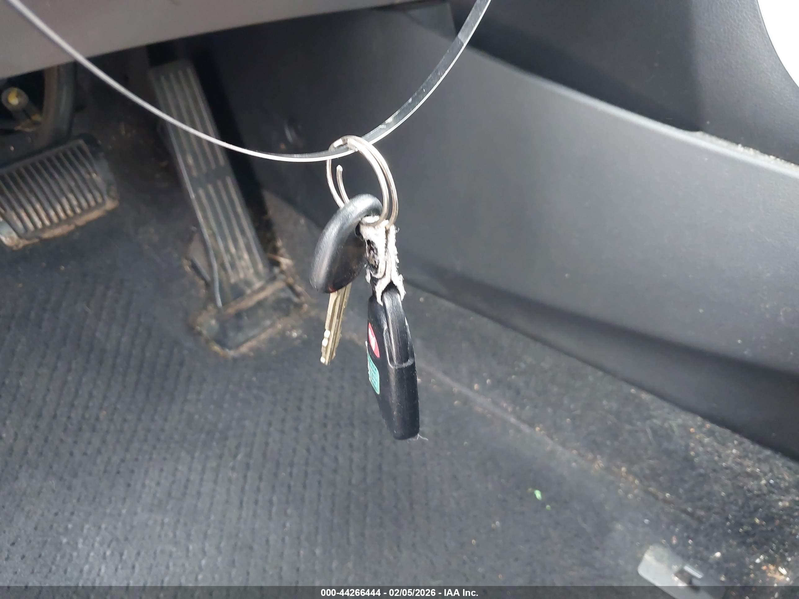 HYUNDAI ELANTRA image 11