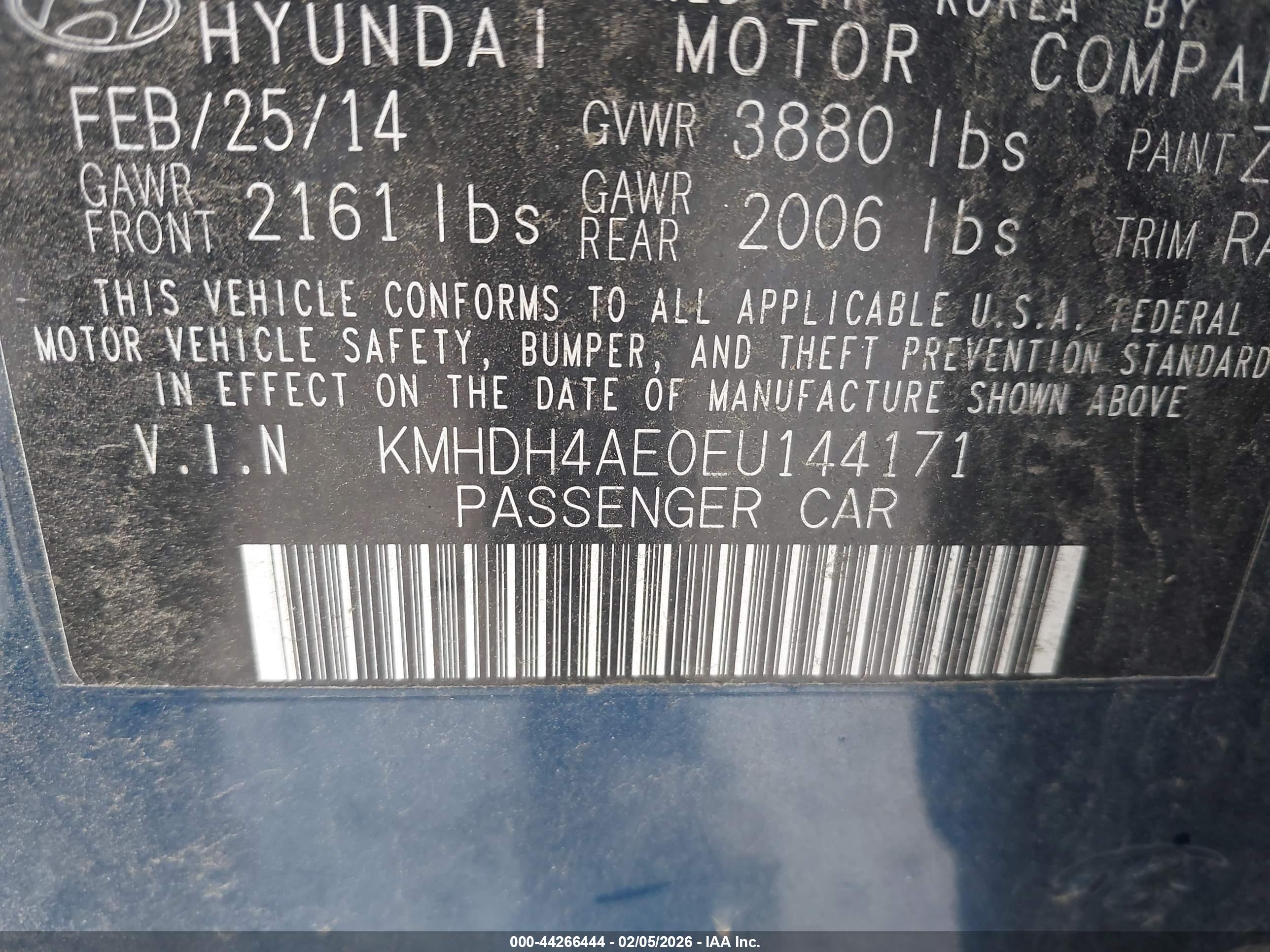 HYUNDAI ELANTRA image 9