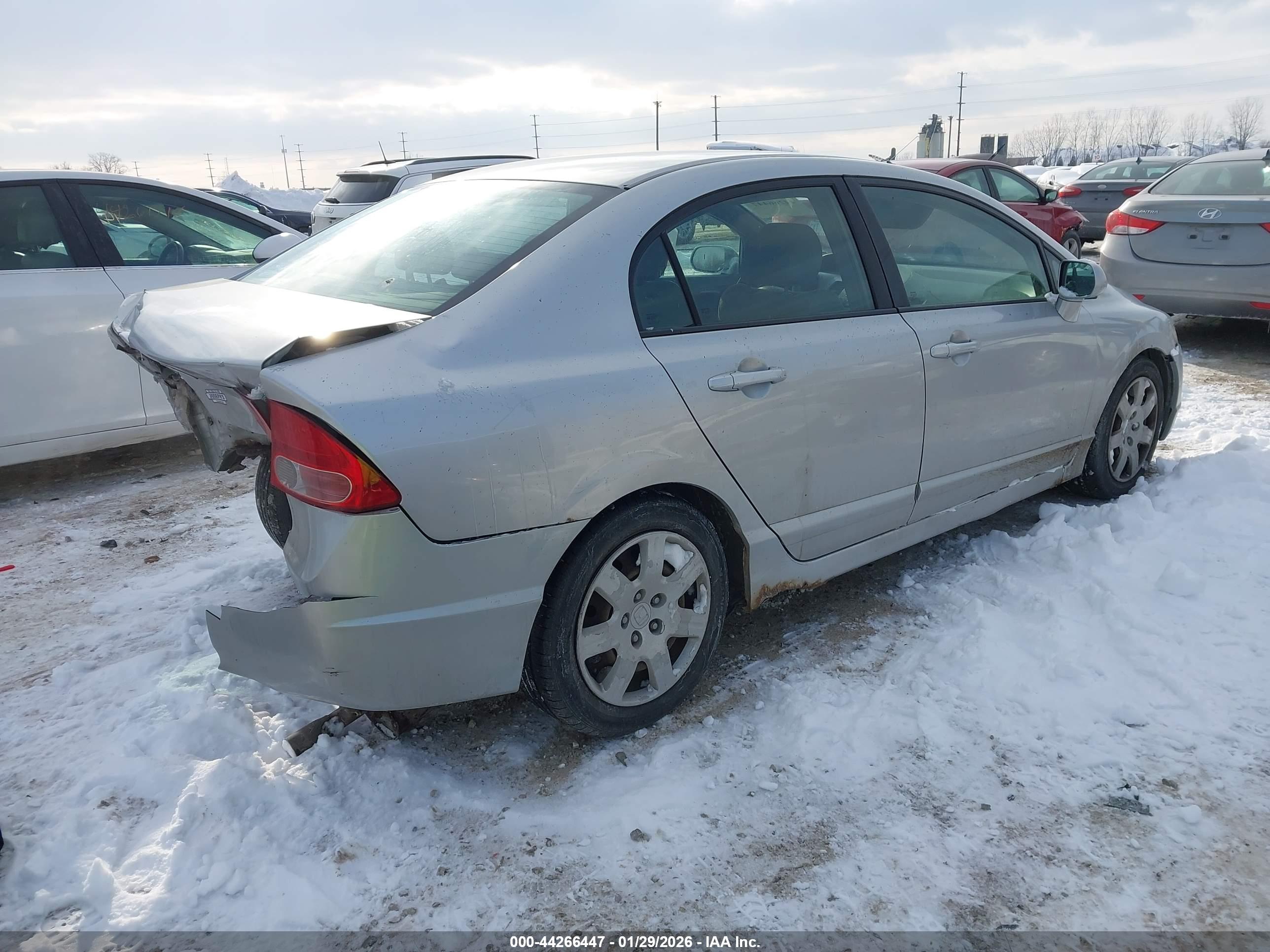 HONDA CIVIC image 4