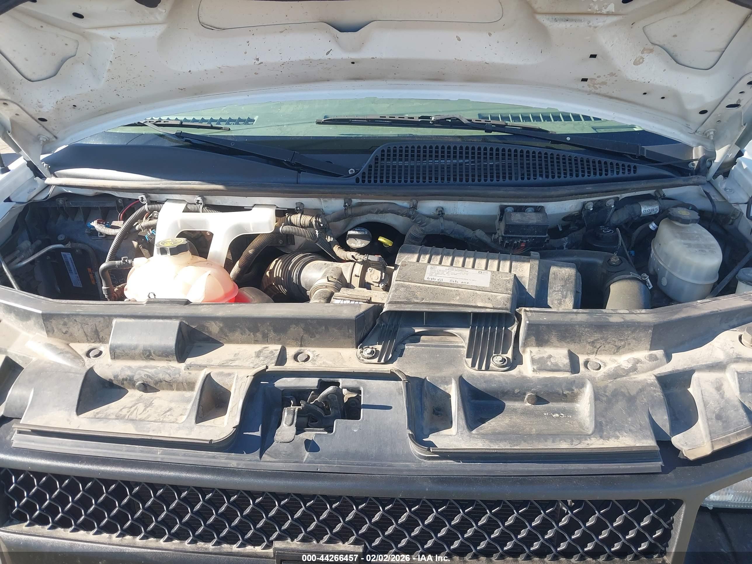 CHEVROLET EXPRESS image 10