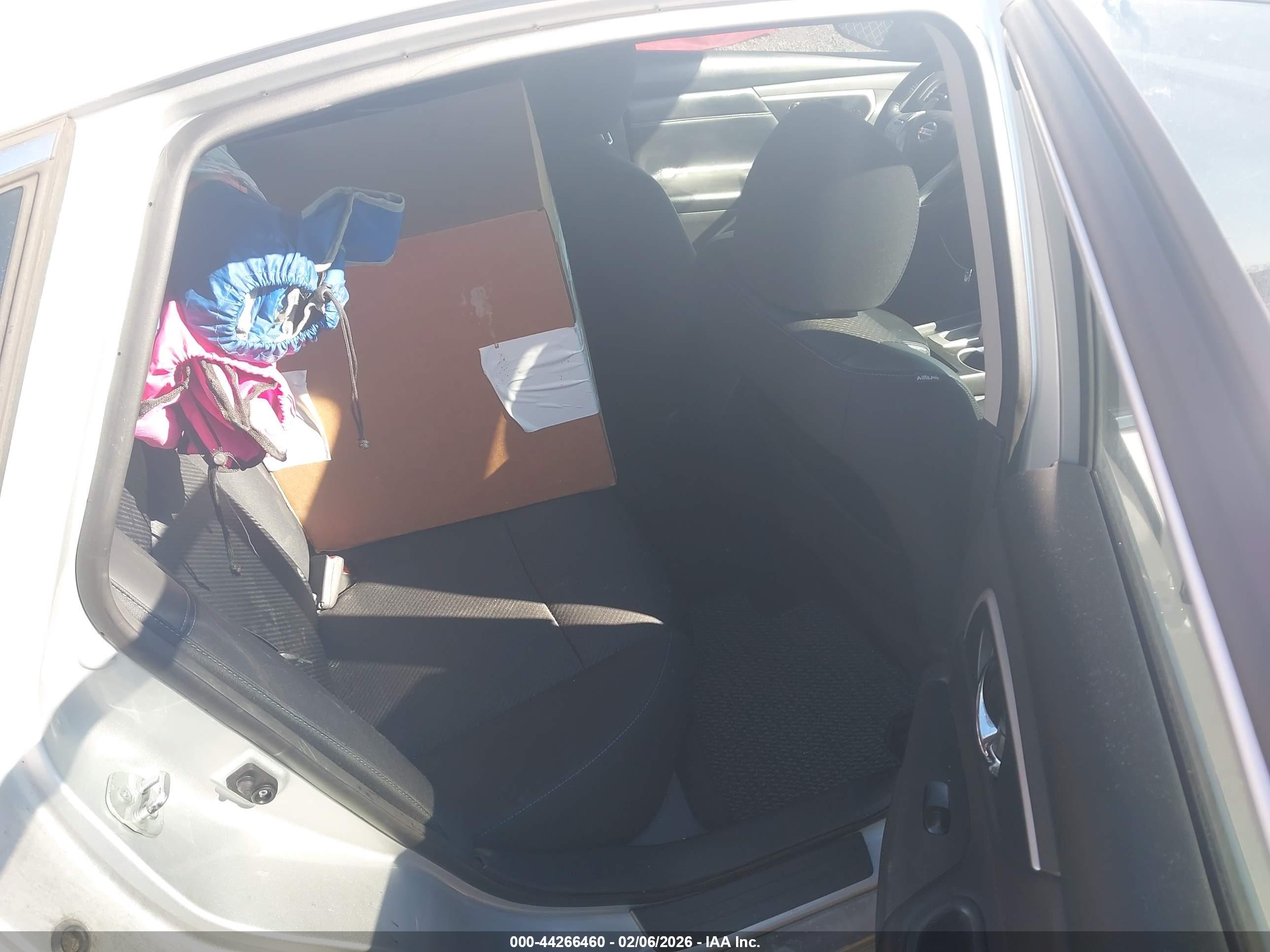 NISSAN ALTIMA image 8