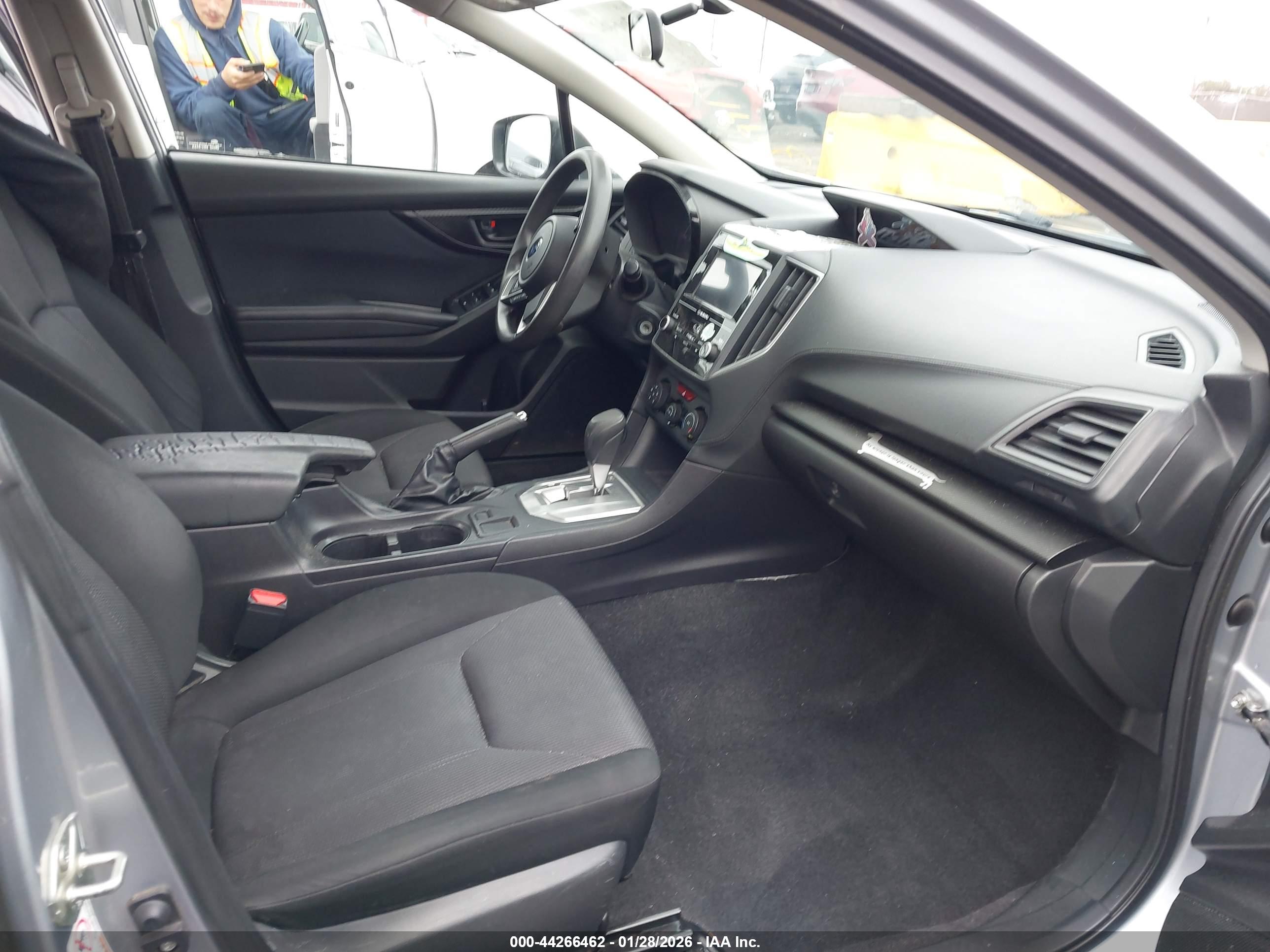 SUBARU IMPREZA image 5