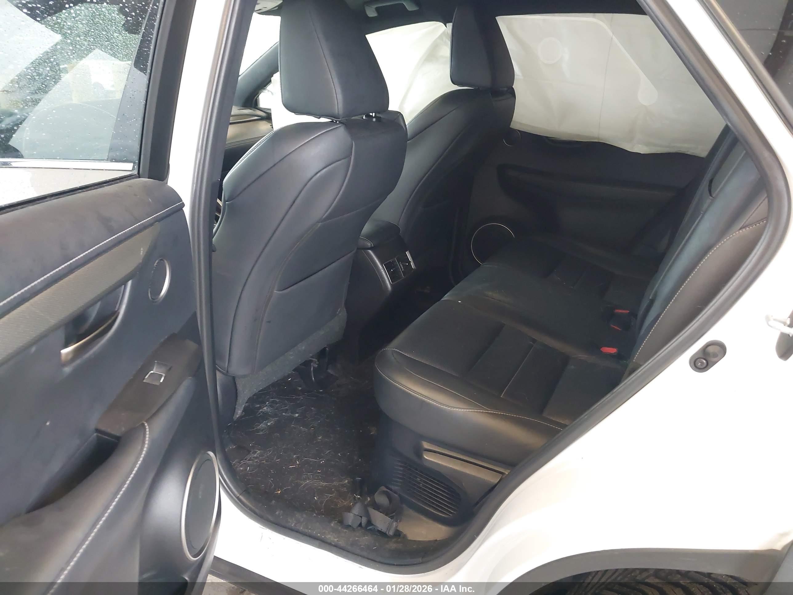 LEXUS NX image 8