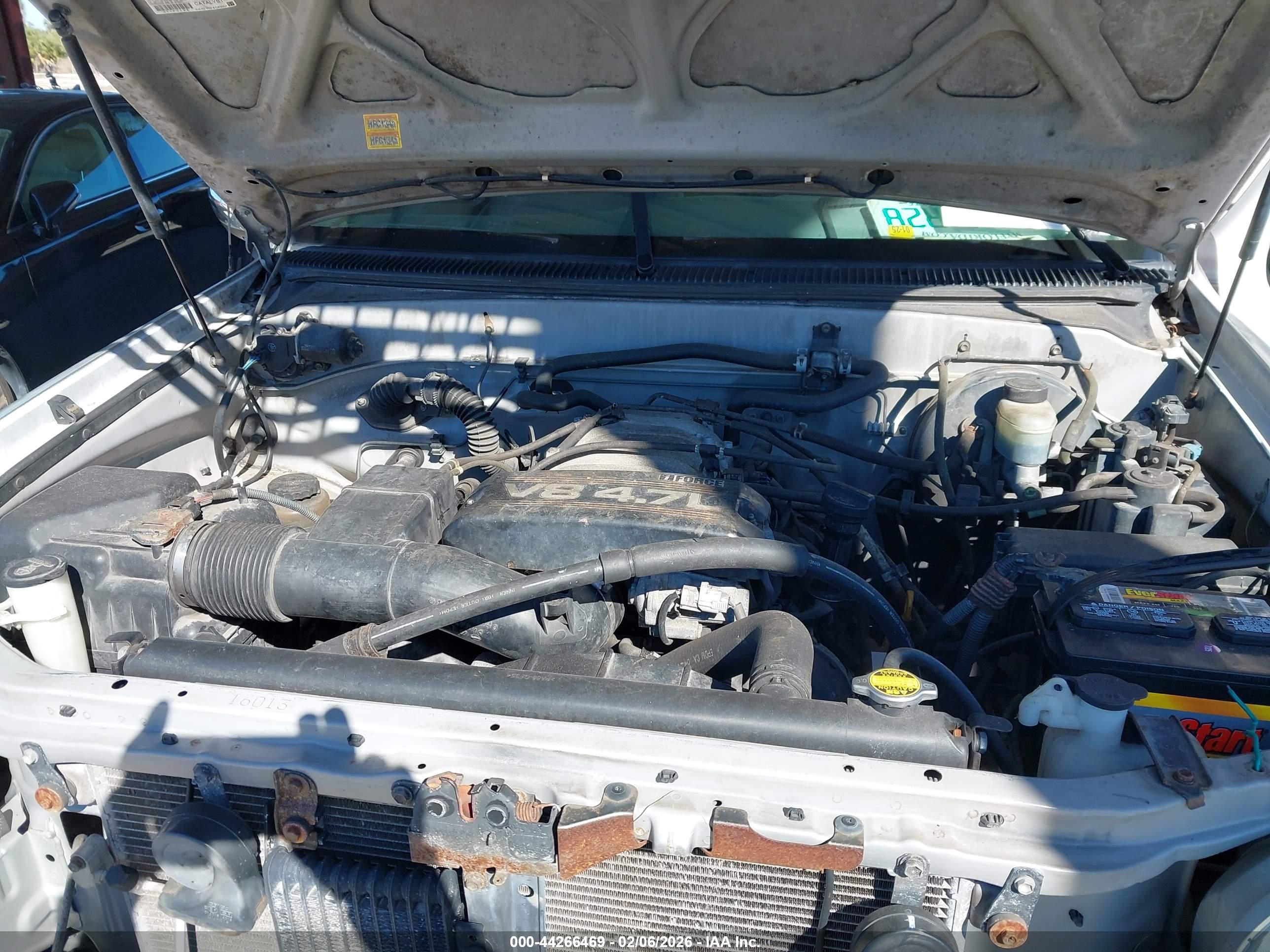 TOYOTA TUNDRA image 10