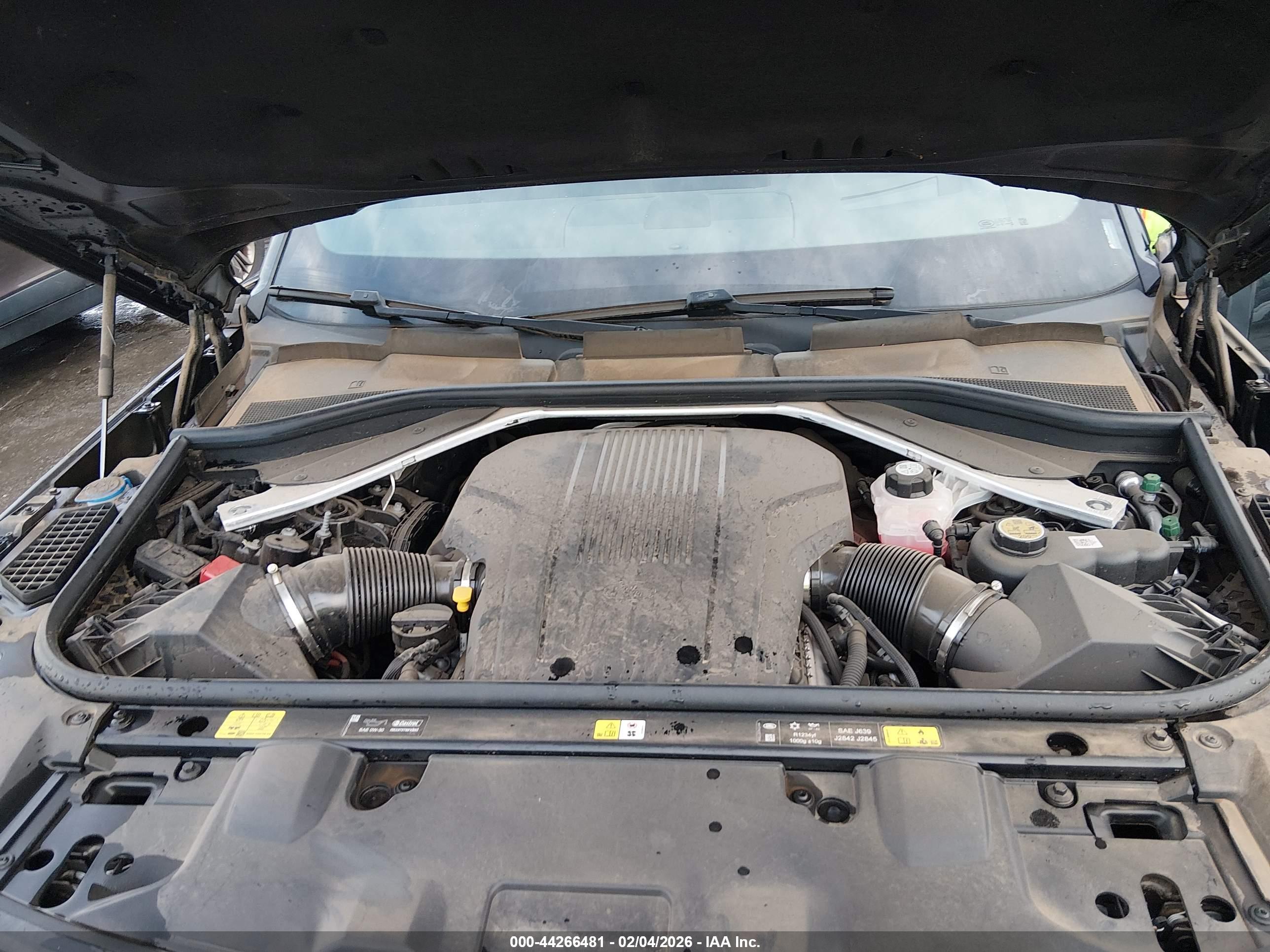 LAND ROVER image 10