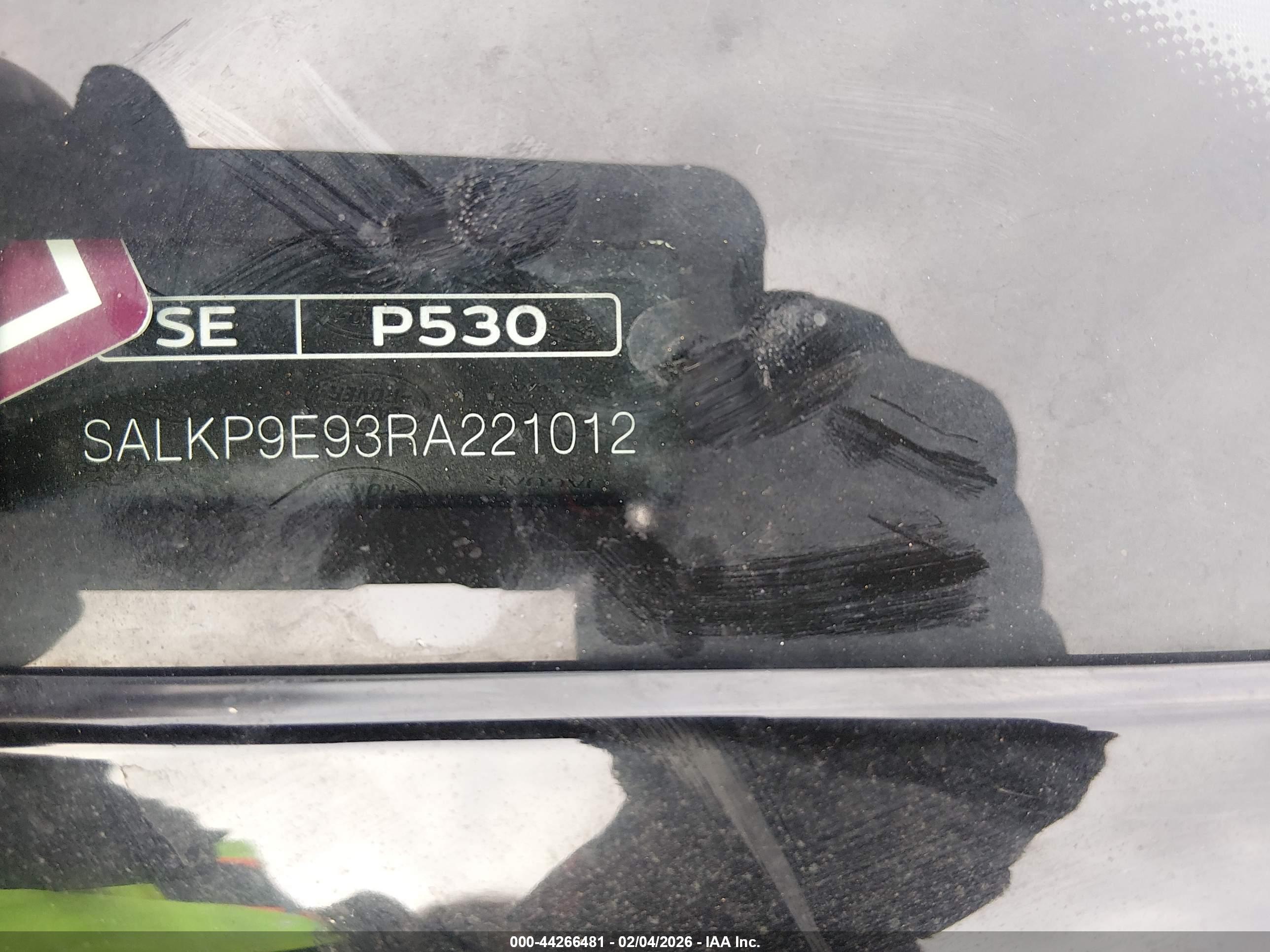 LAND ROVER image 9