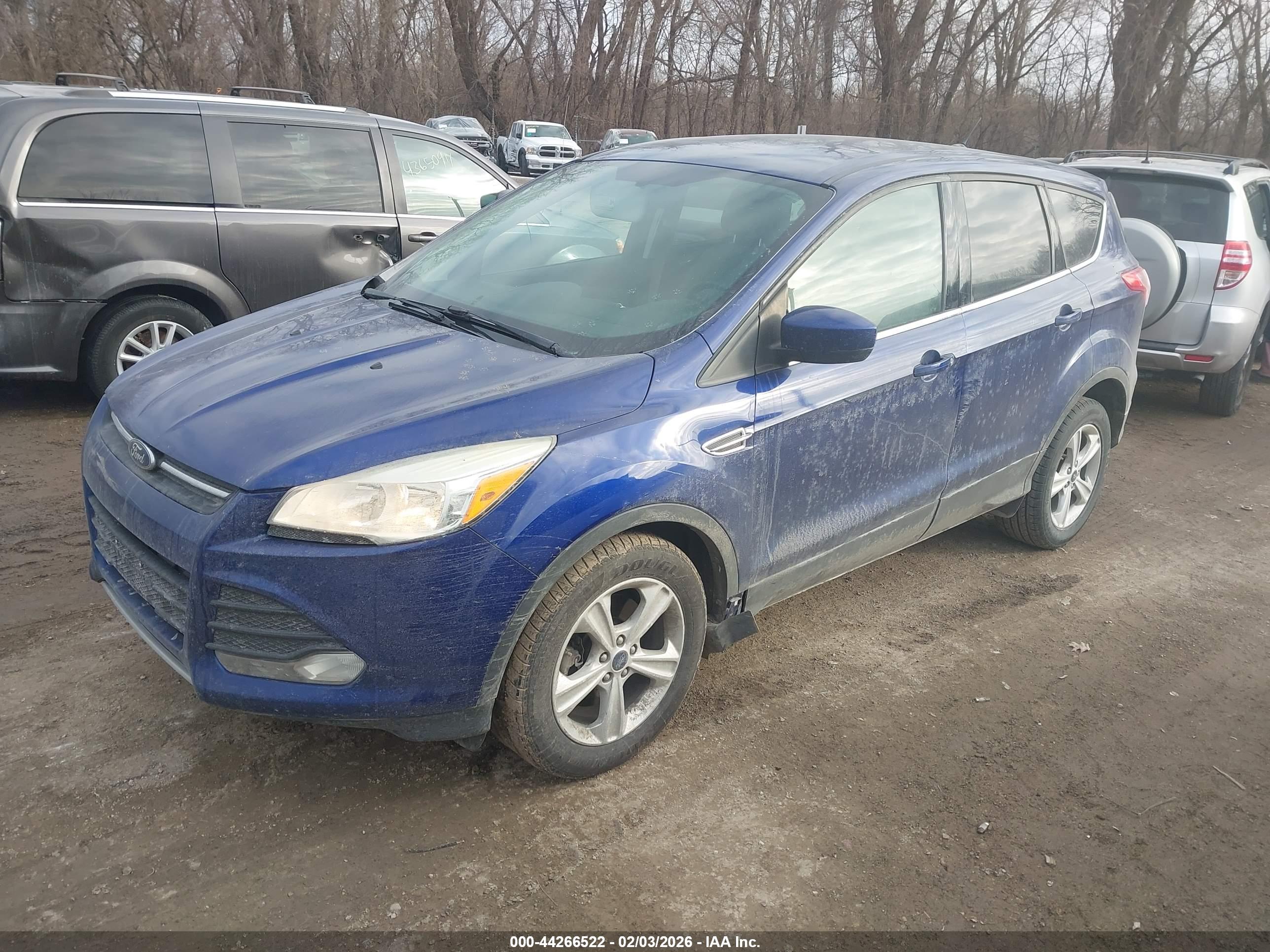 FORD ESCAPE image 2