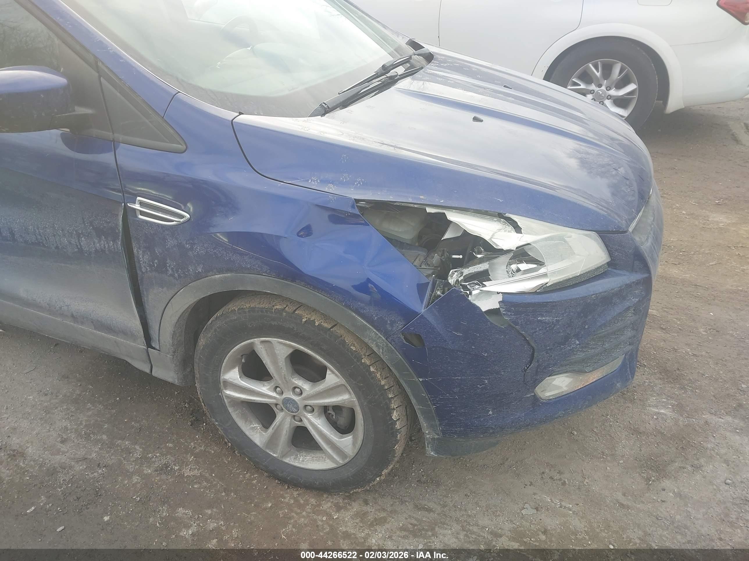FORD ESCAPE image 6