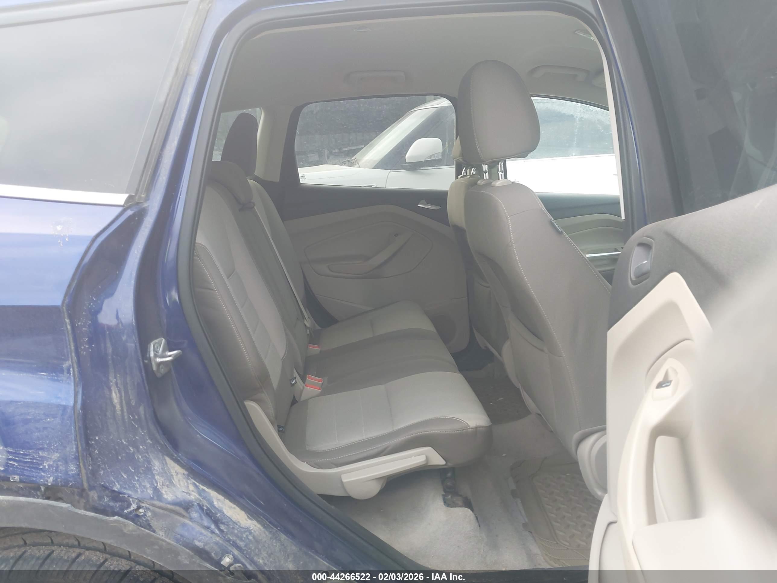 FORD ESCAPE image 8